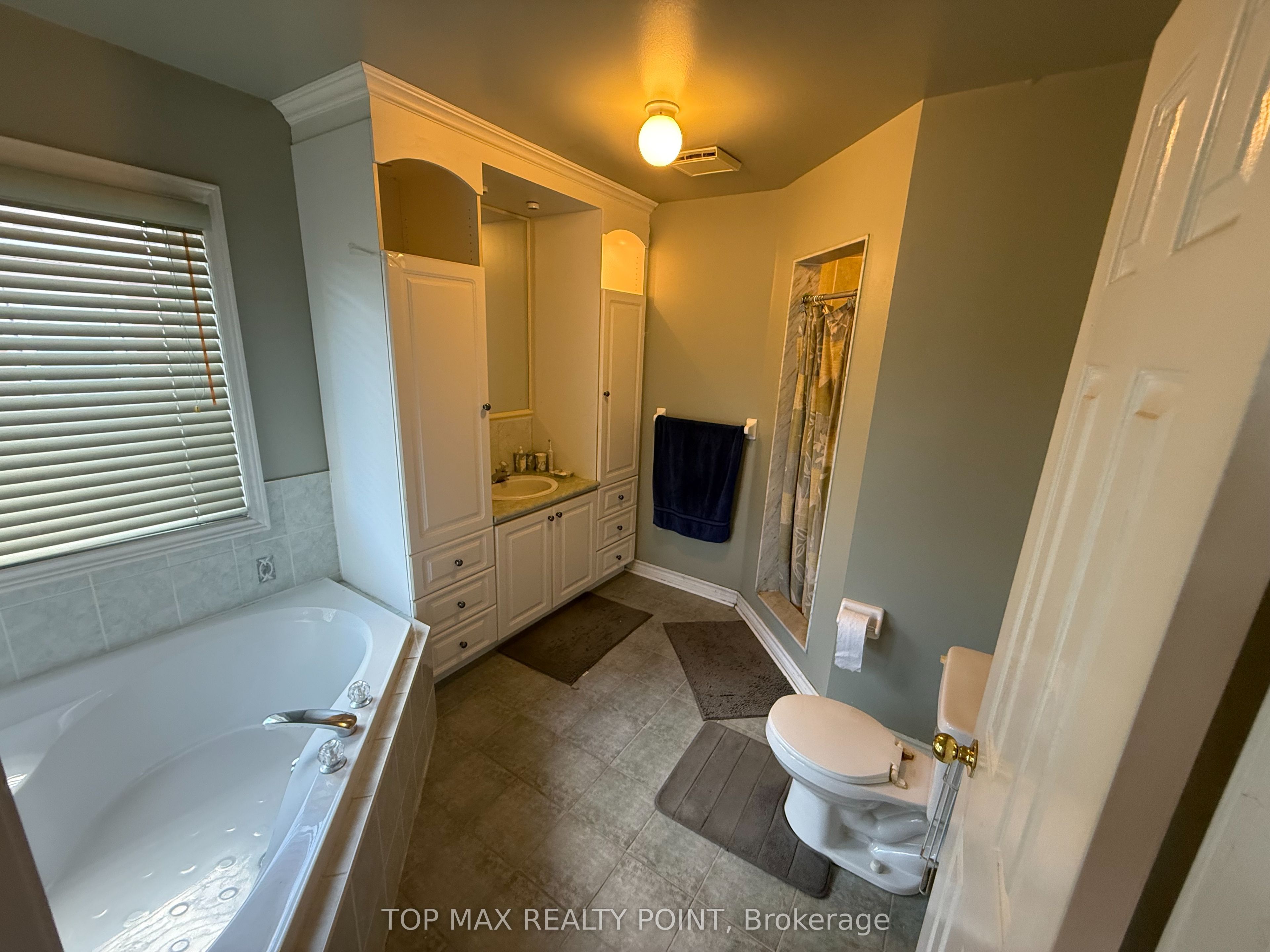 15 Carrie Crescent Property Photo 10