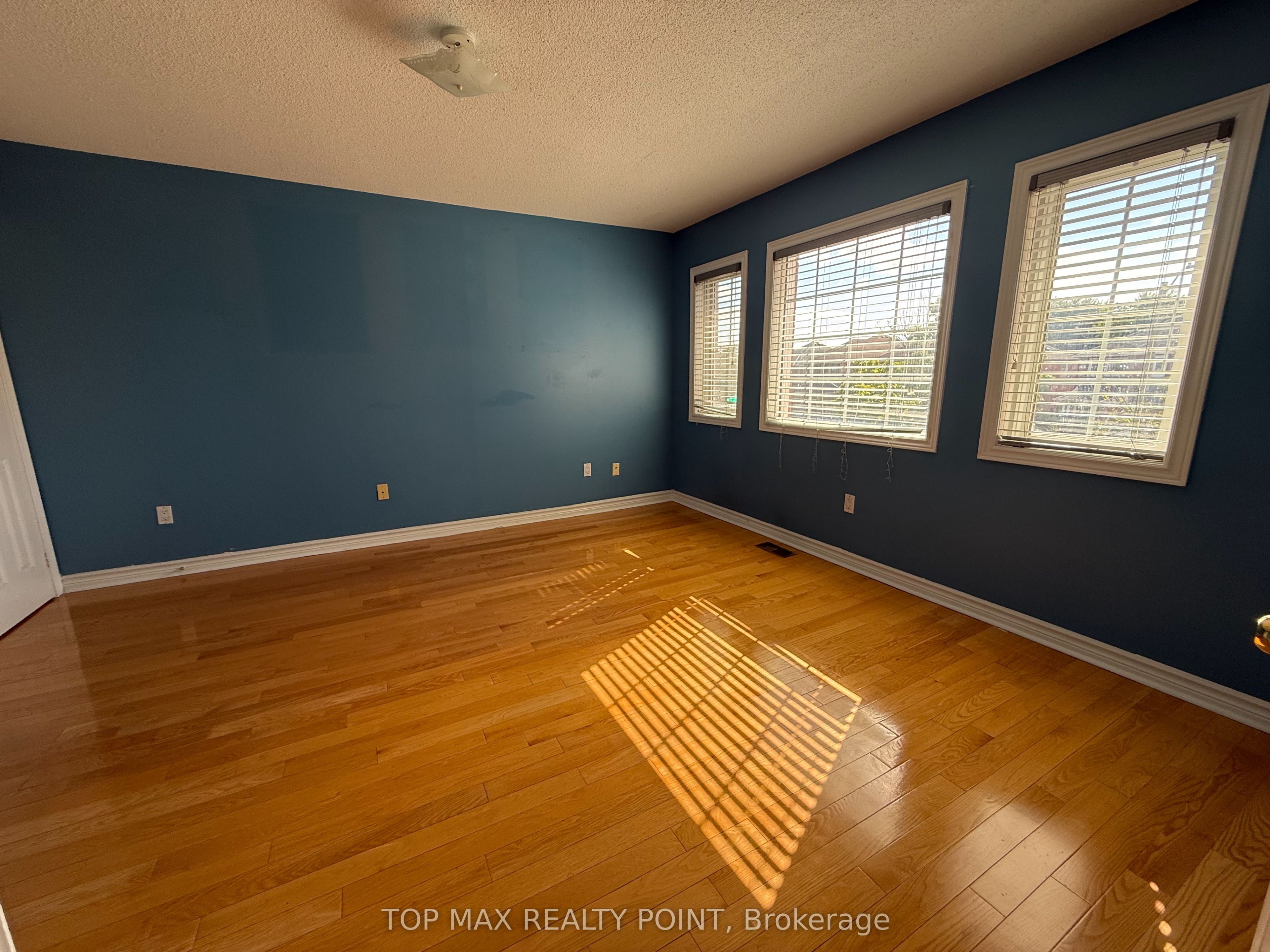 15 Carrie Crescent Property Photo 12