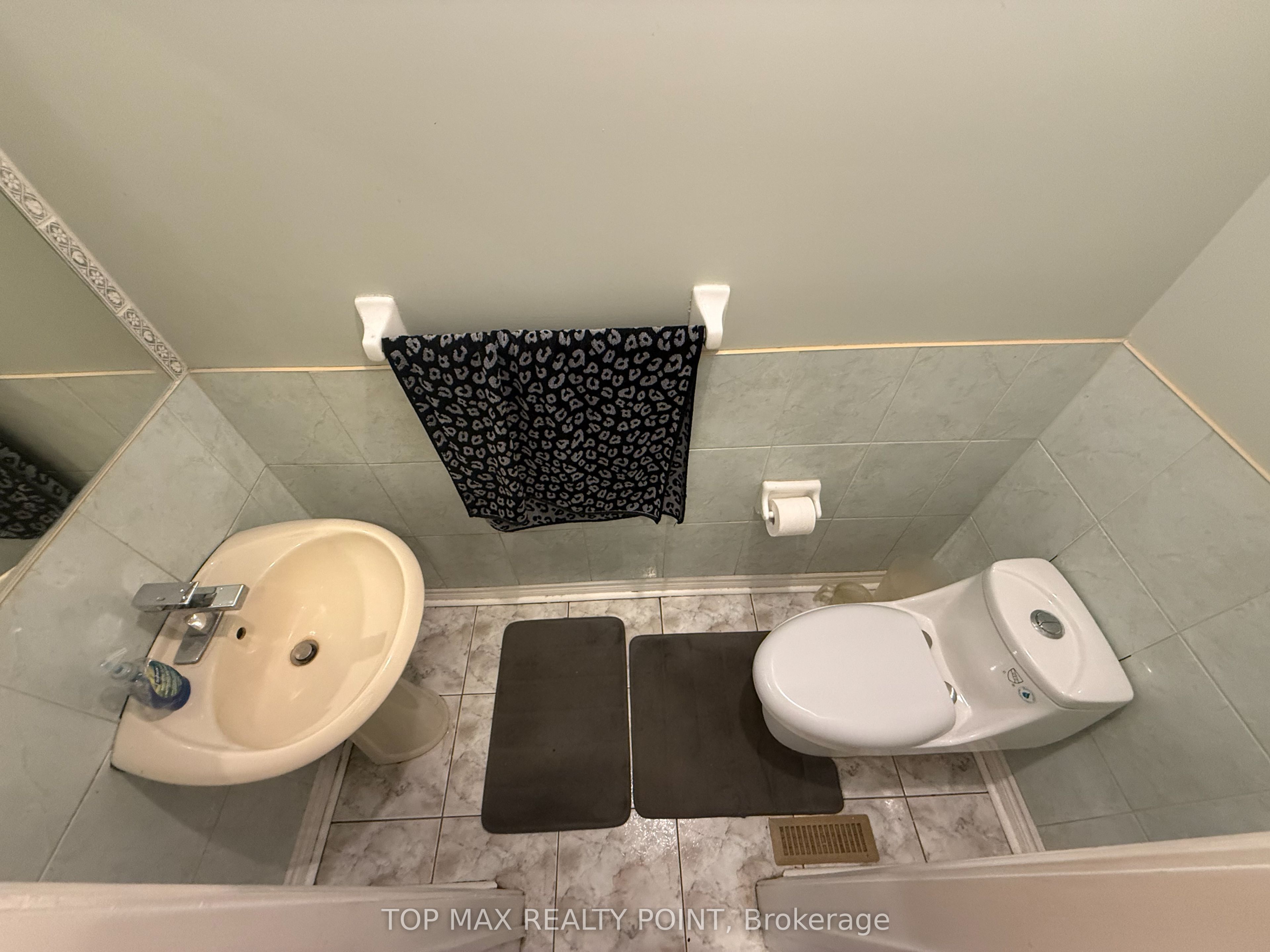 15 Carrie Crescent Property Photo 17