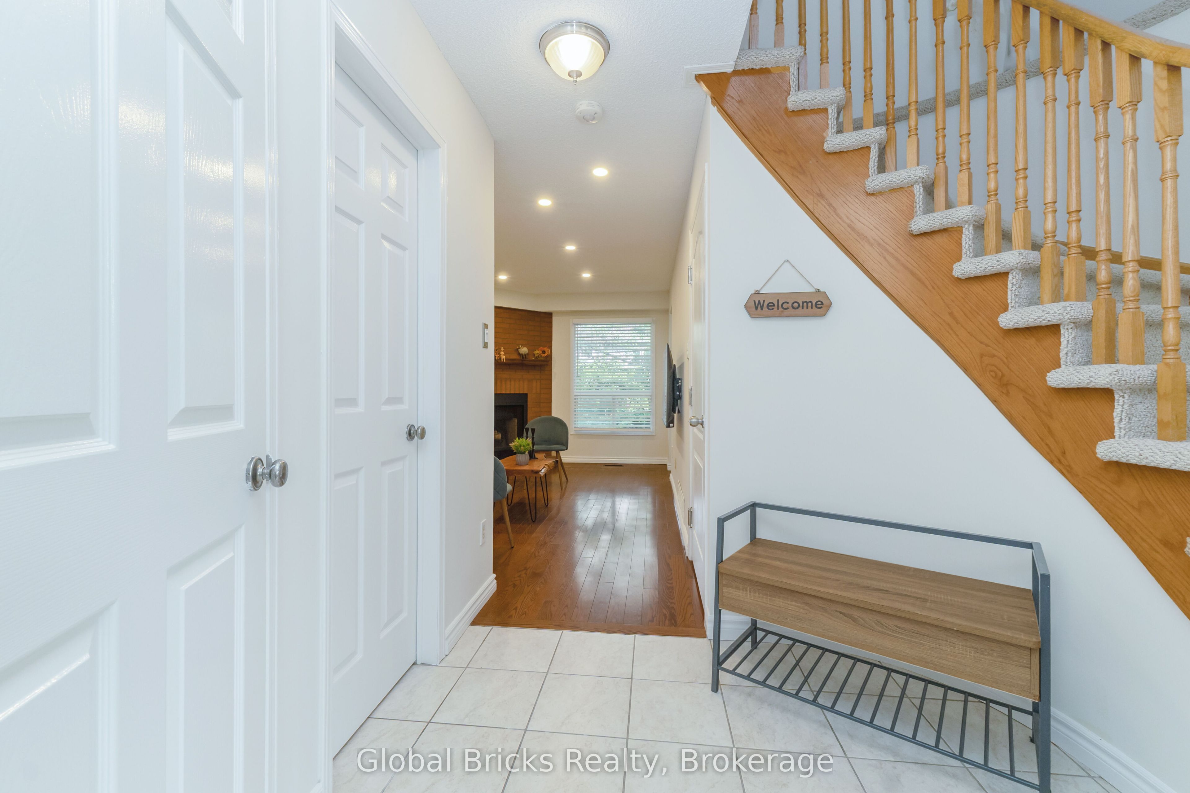 6190 Saltmarsh Court Property Photo 10