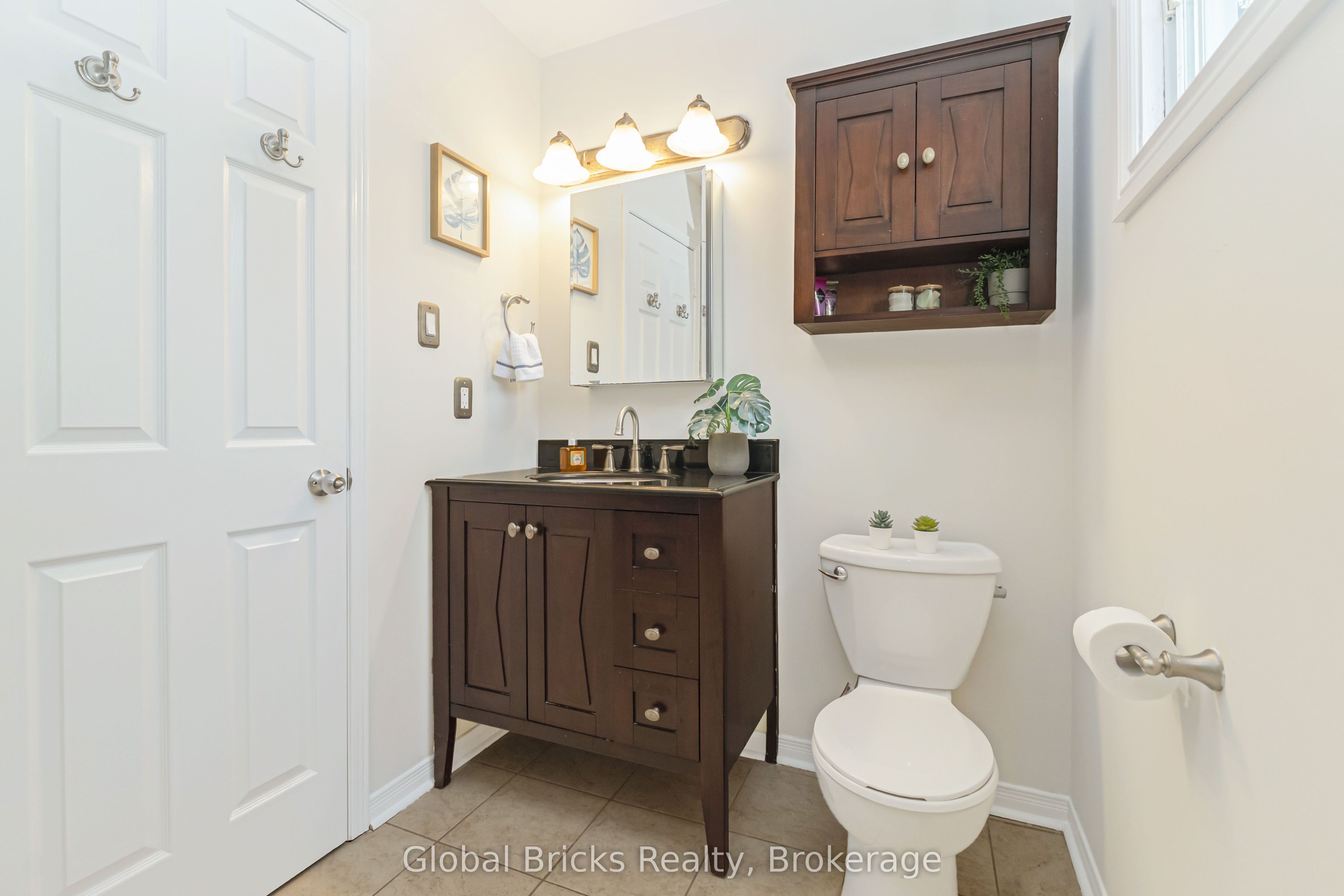 6190 Saltmarsh Court Property Photo 25