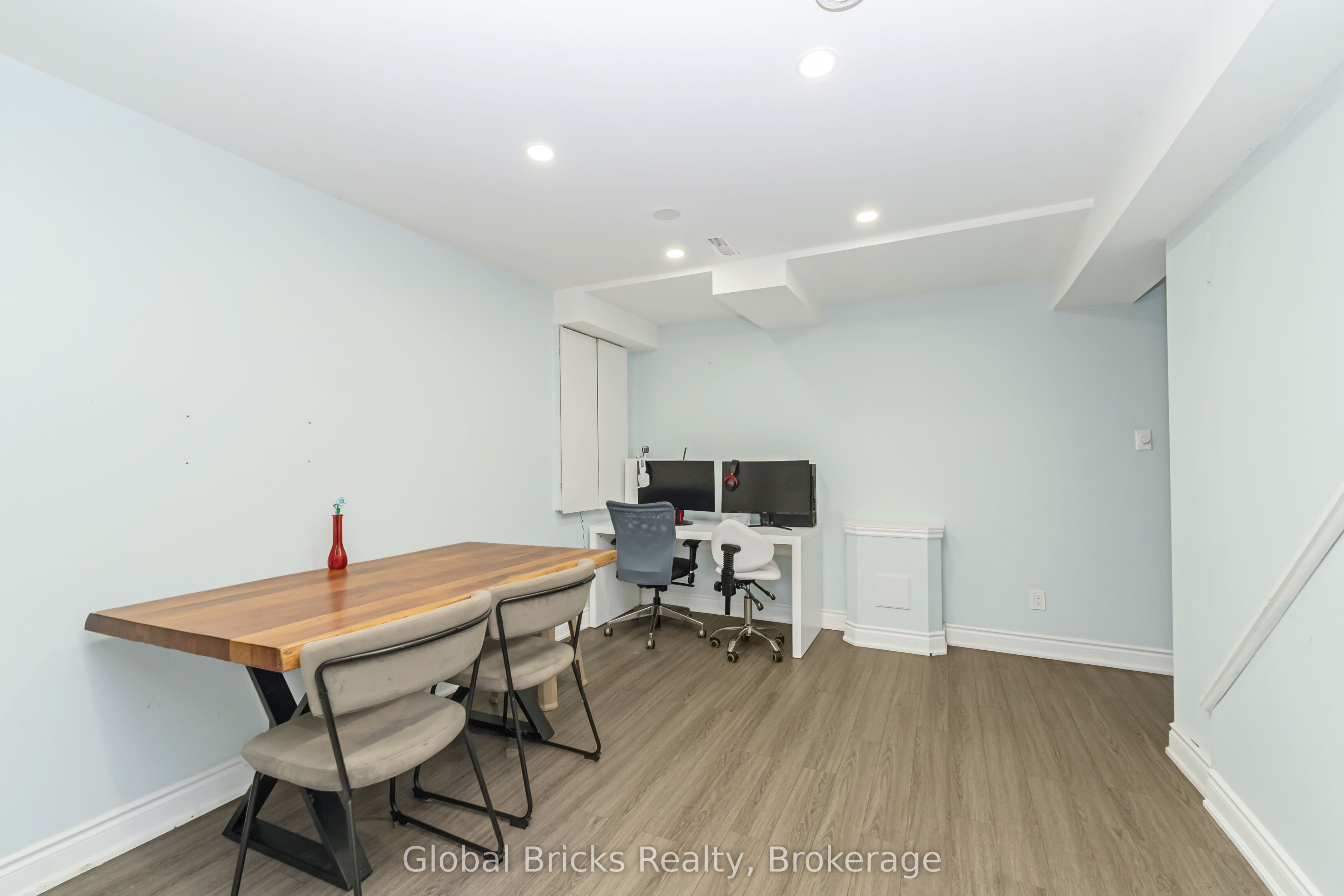 6190 Saltmarsh Court Property Photo 34