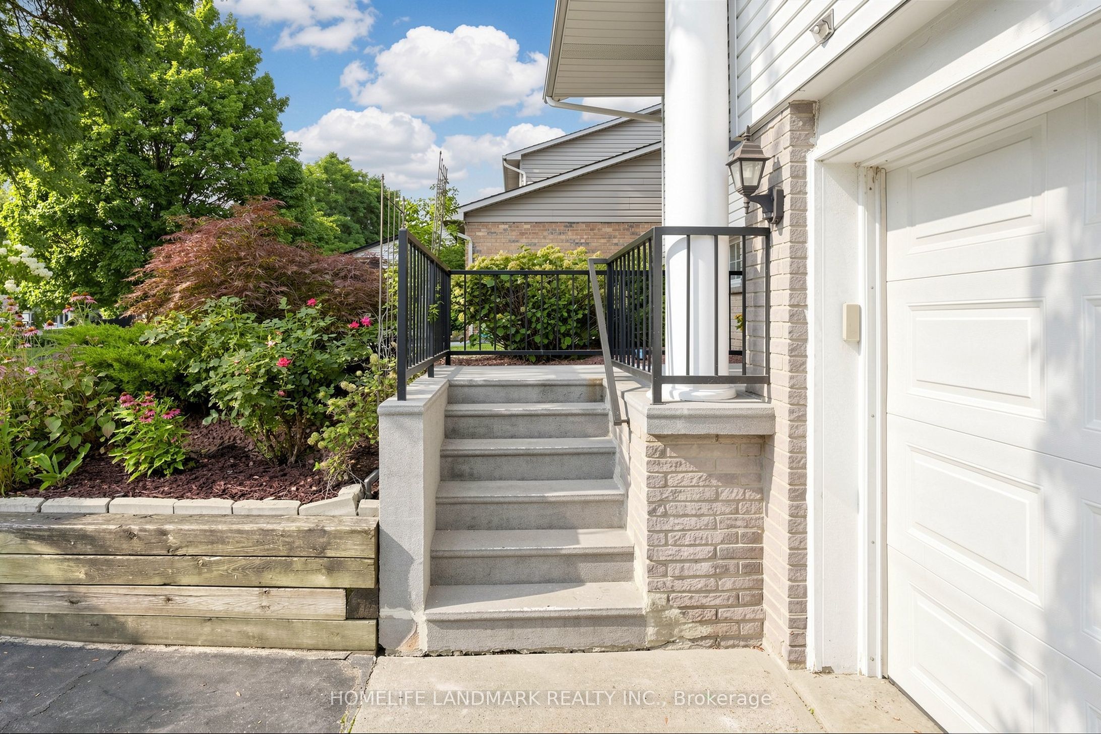 4132 Celia Court Property Photo 3