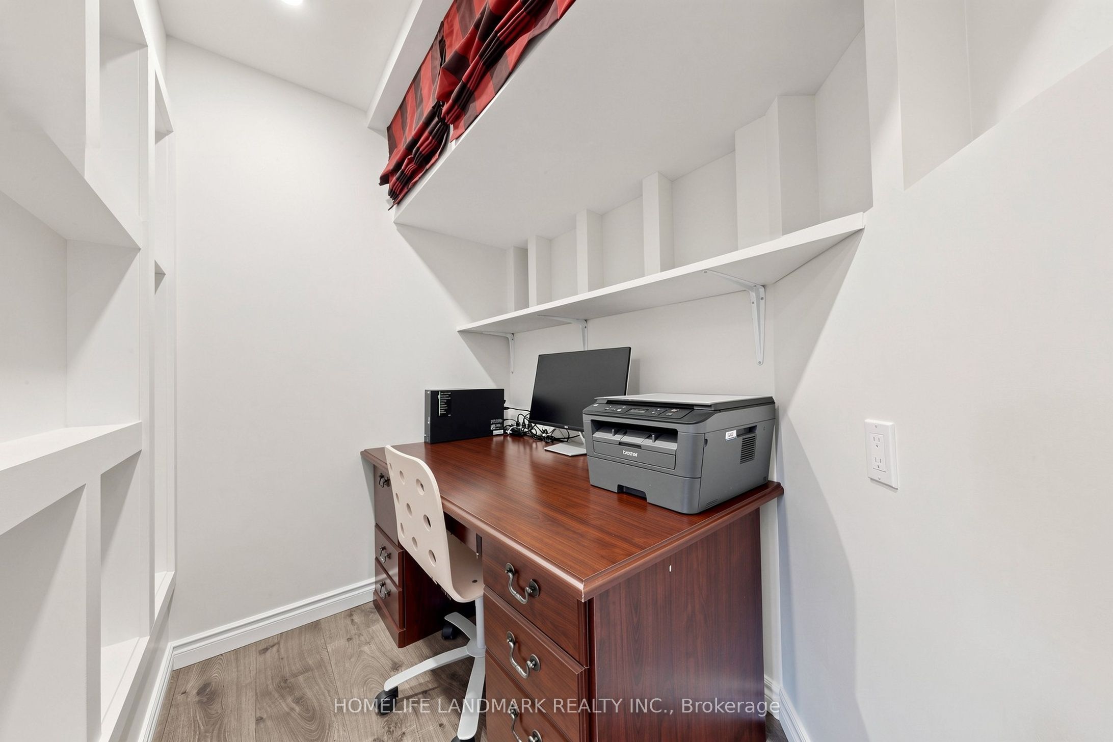 4132 Celia Court Property Photo 18