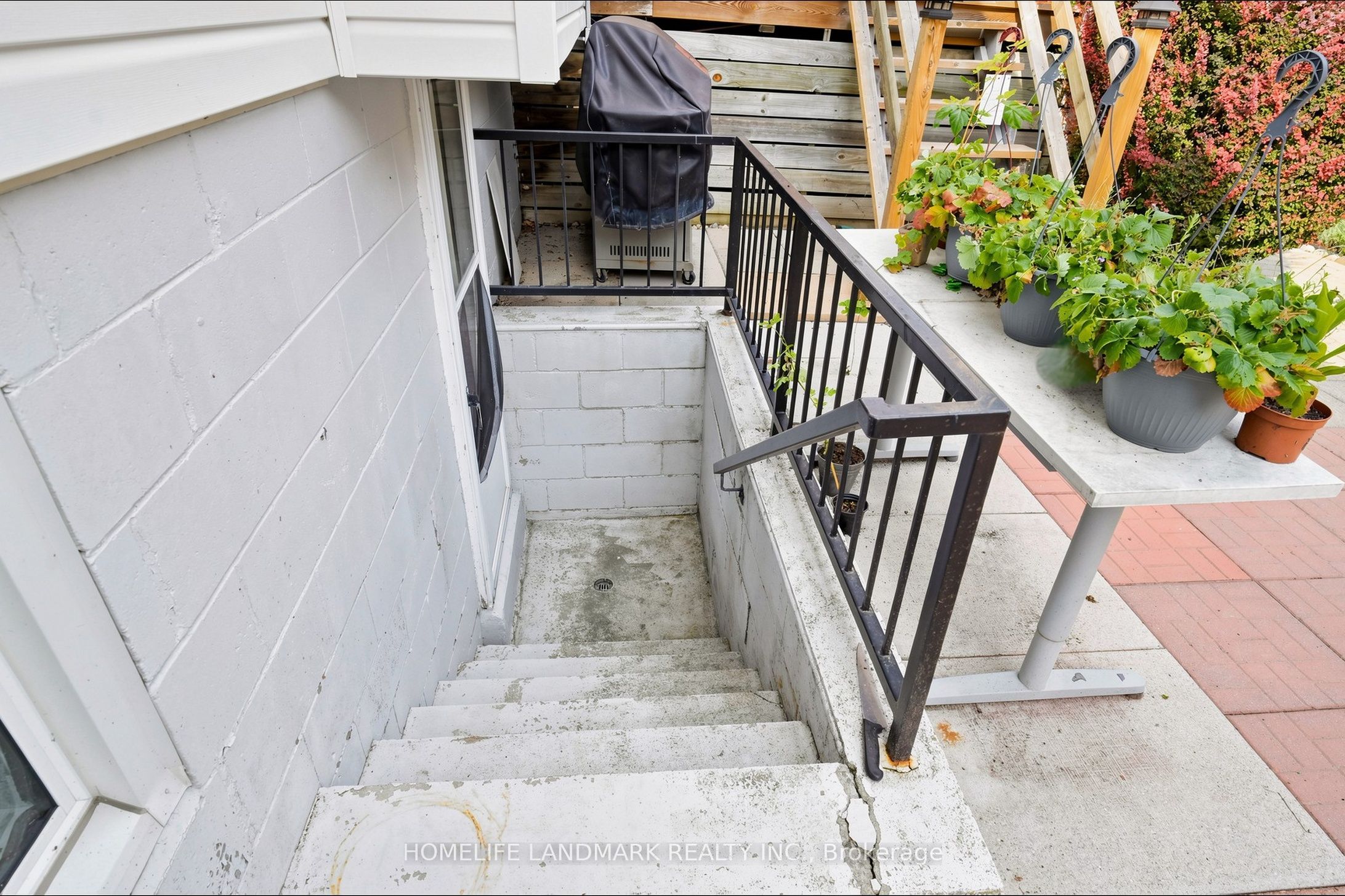 4132 Celia Court Property Photo 44
