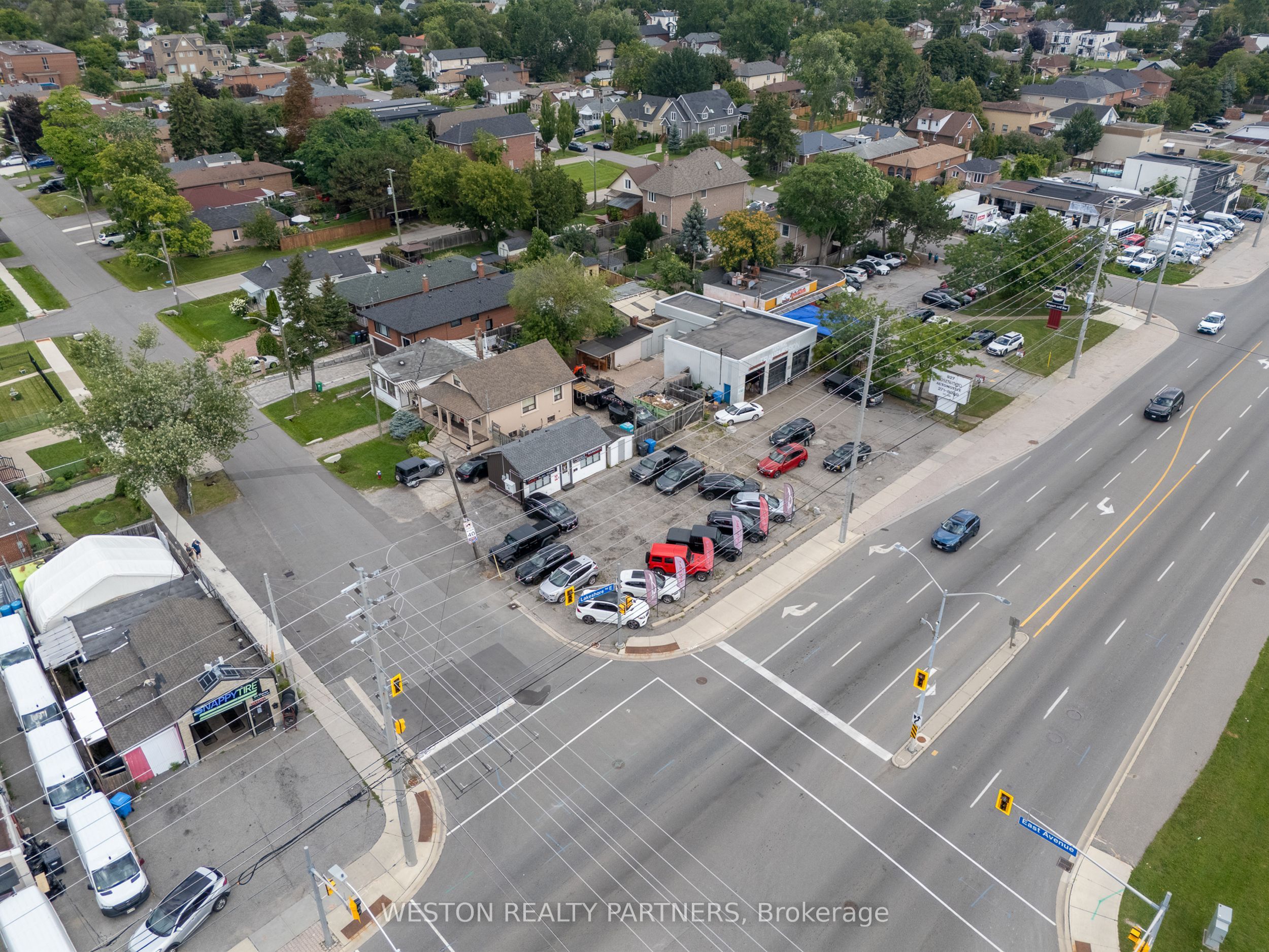 825-827 Lakeshore Road E Property Photo 1