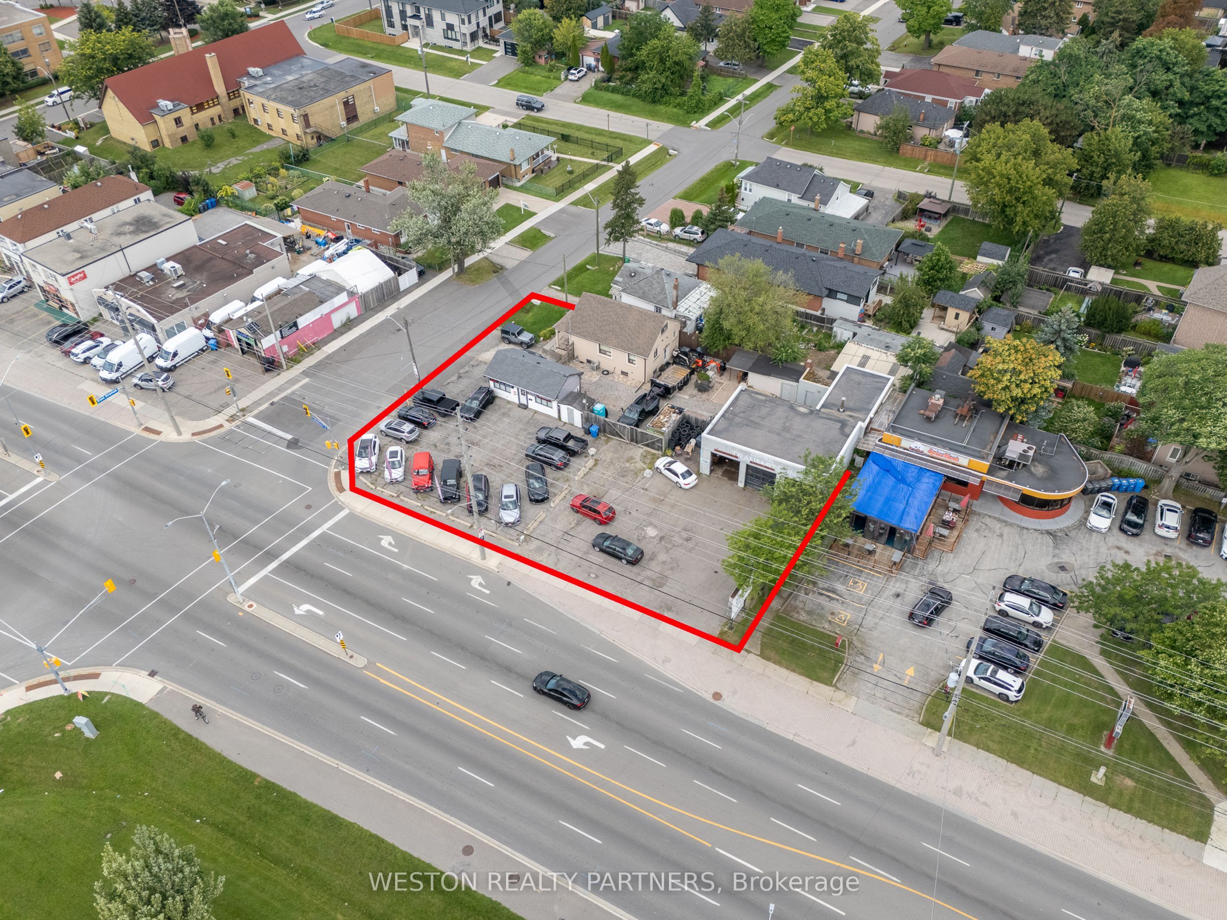 825-827 Lakeshore Road E Property Photo 12