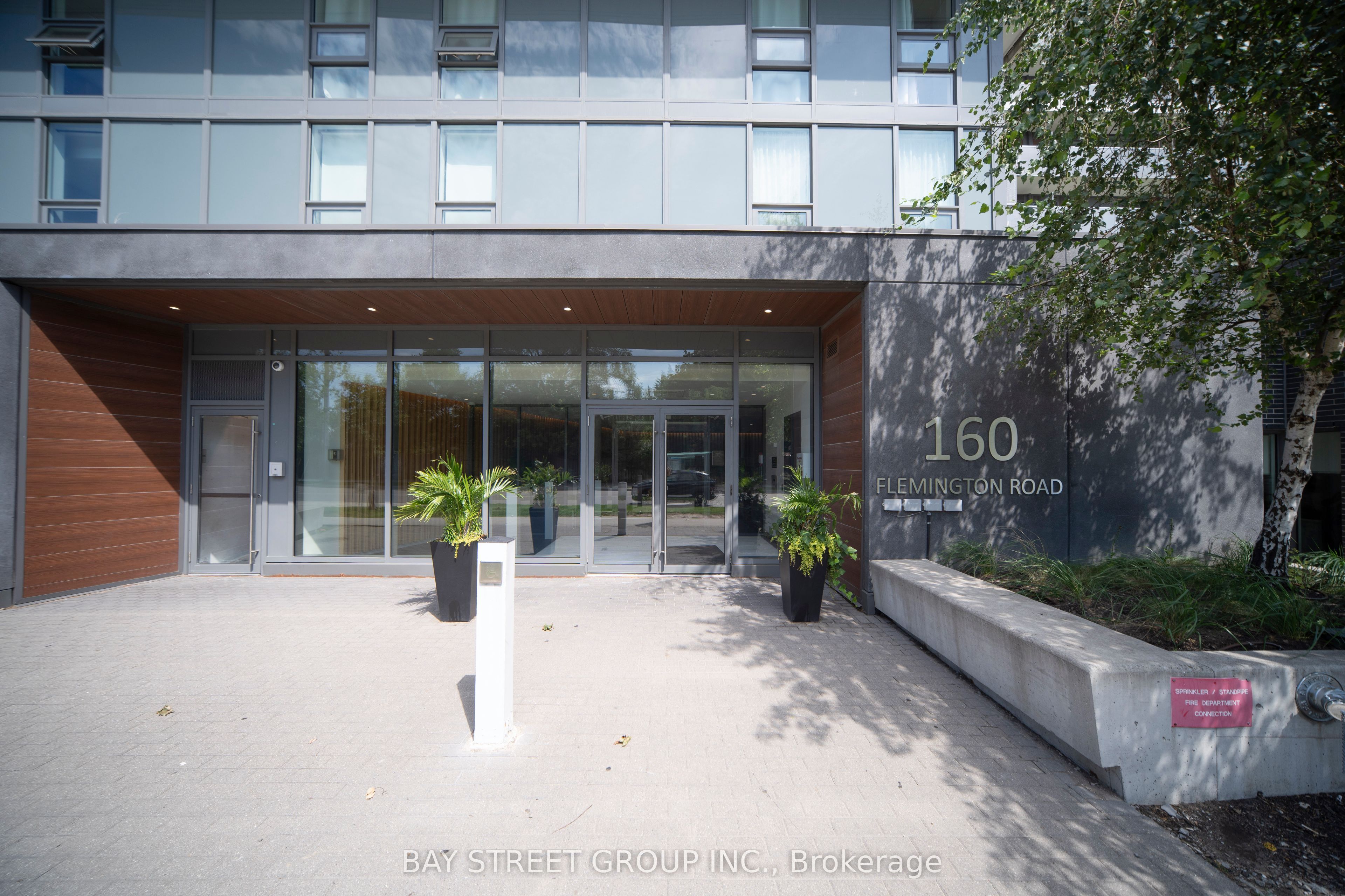 160 Flemington Road 1020 Property Photo 3