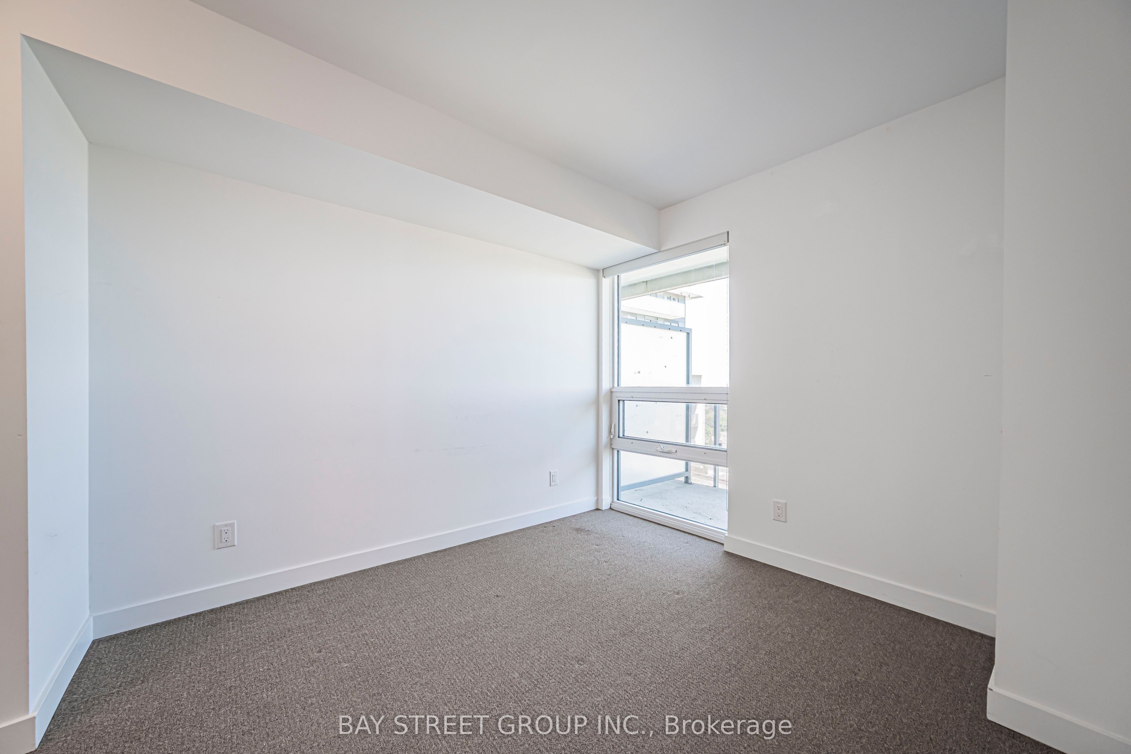 160 Flemington Road 1020 Property Photo 34