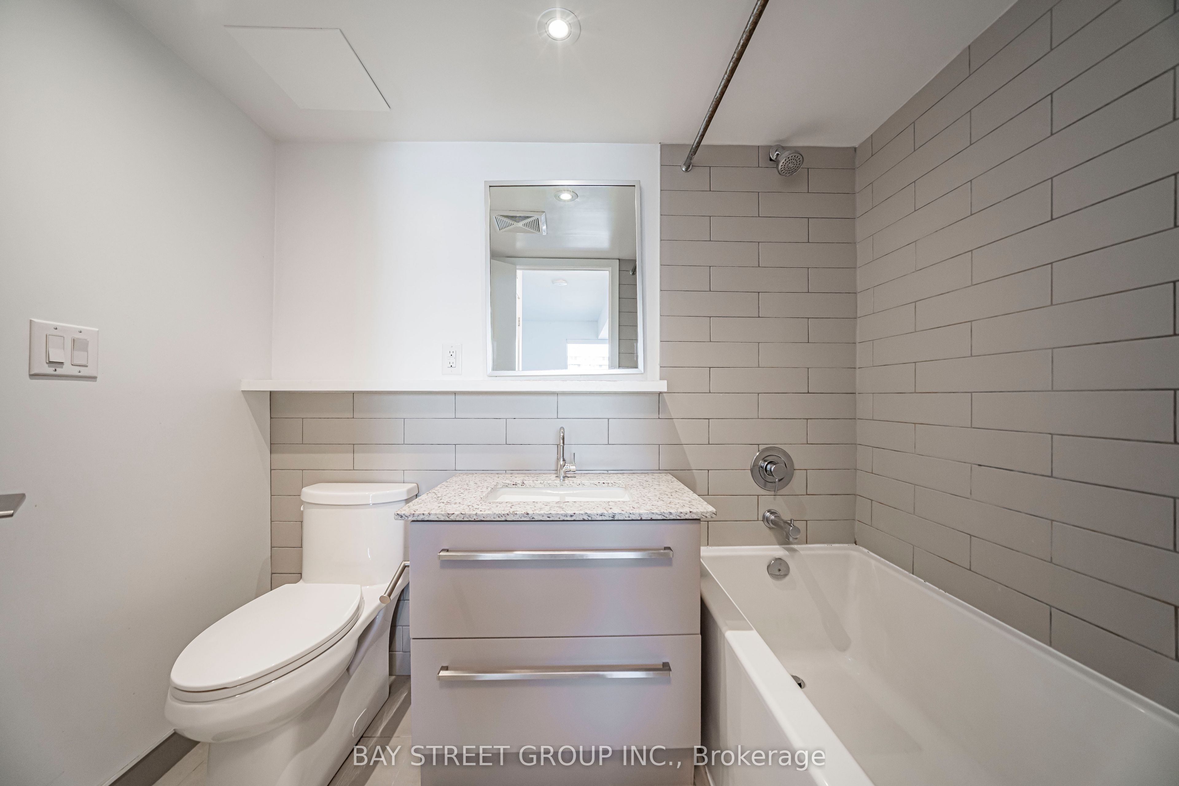 160 Flemington Road 1020 Property Photo 39