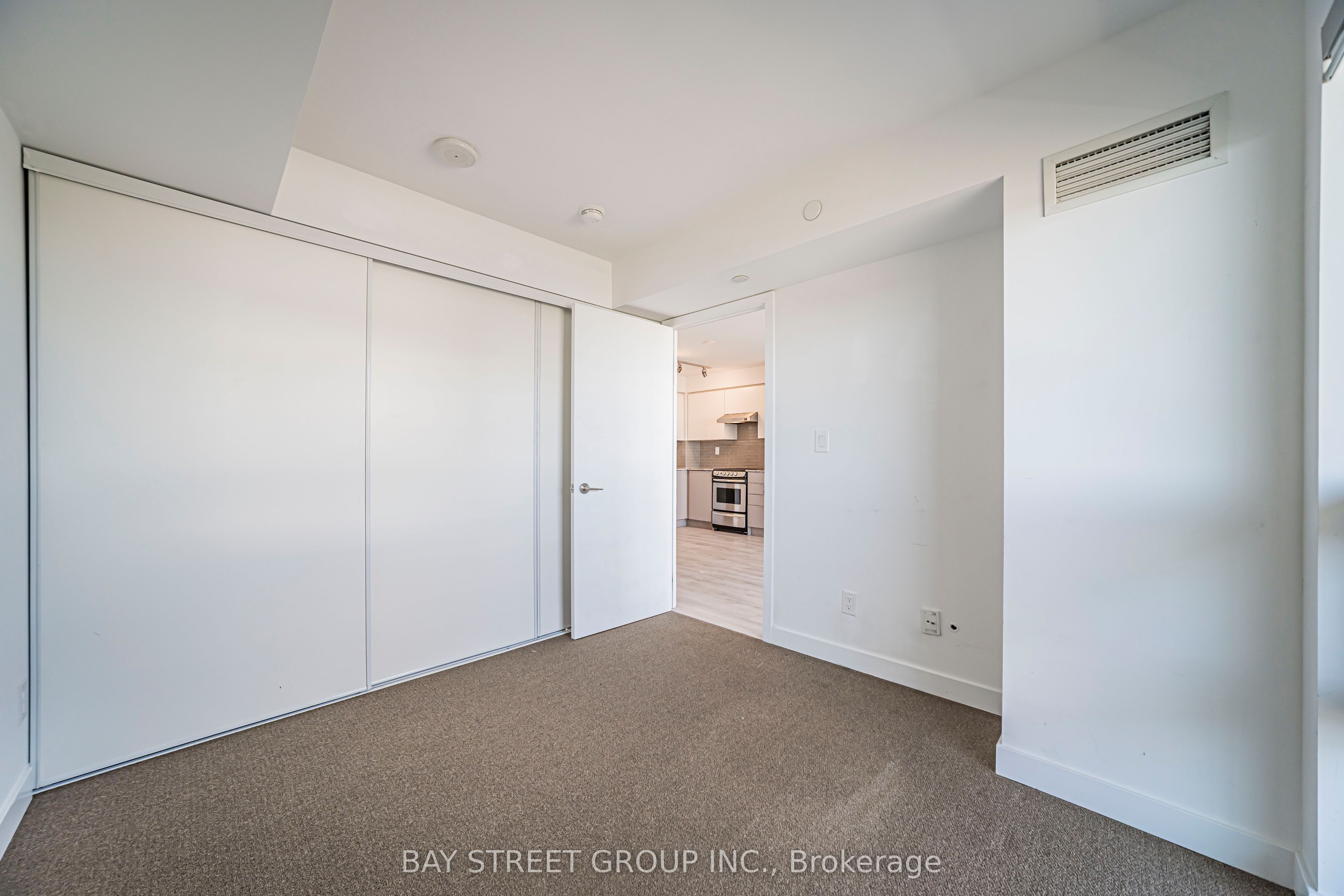160 Flemington Road 1020 Property Photo 44