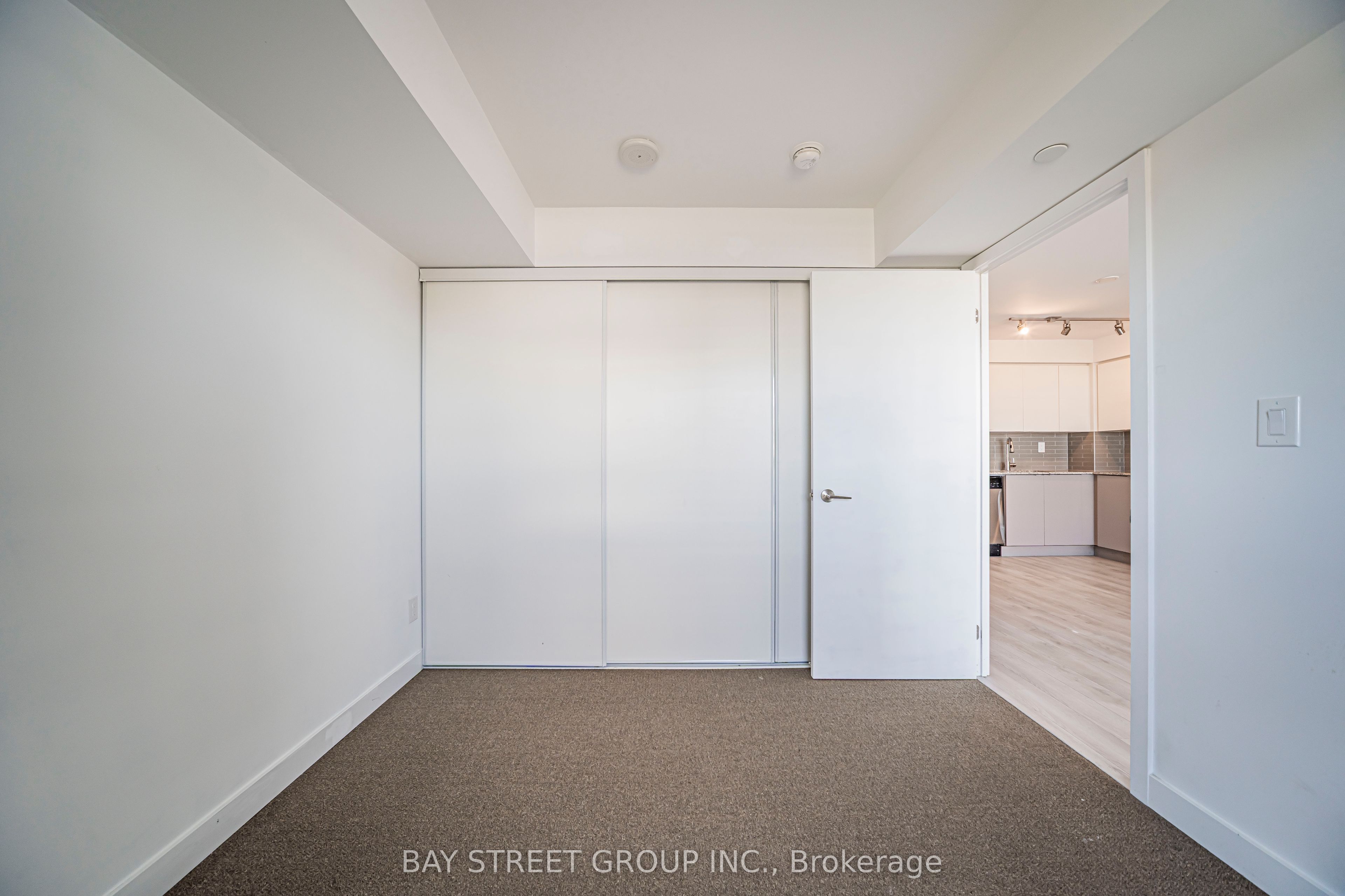 160 Flemington Road 1020 Property Photo 45