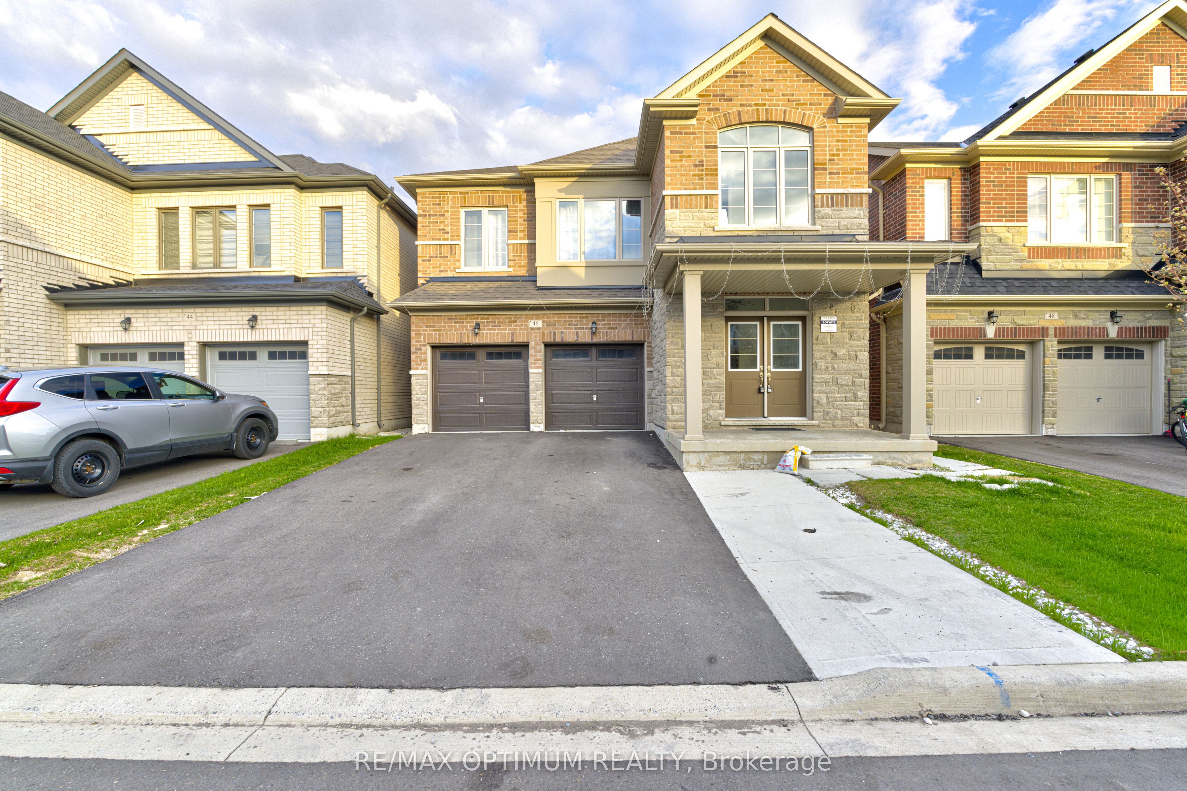 46 Eastman Drive Property Photo 2