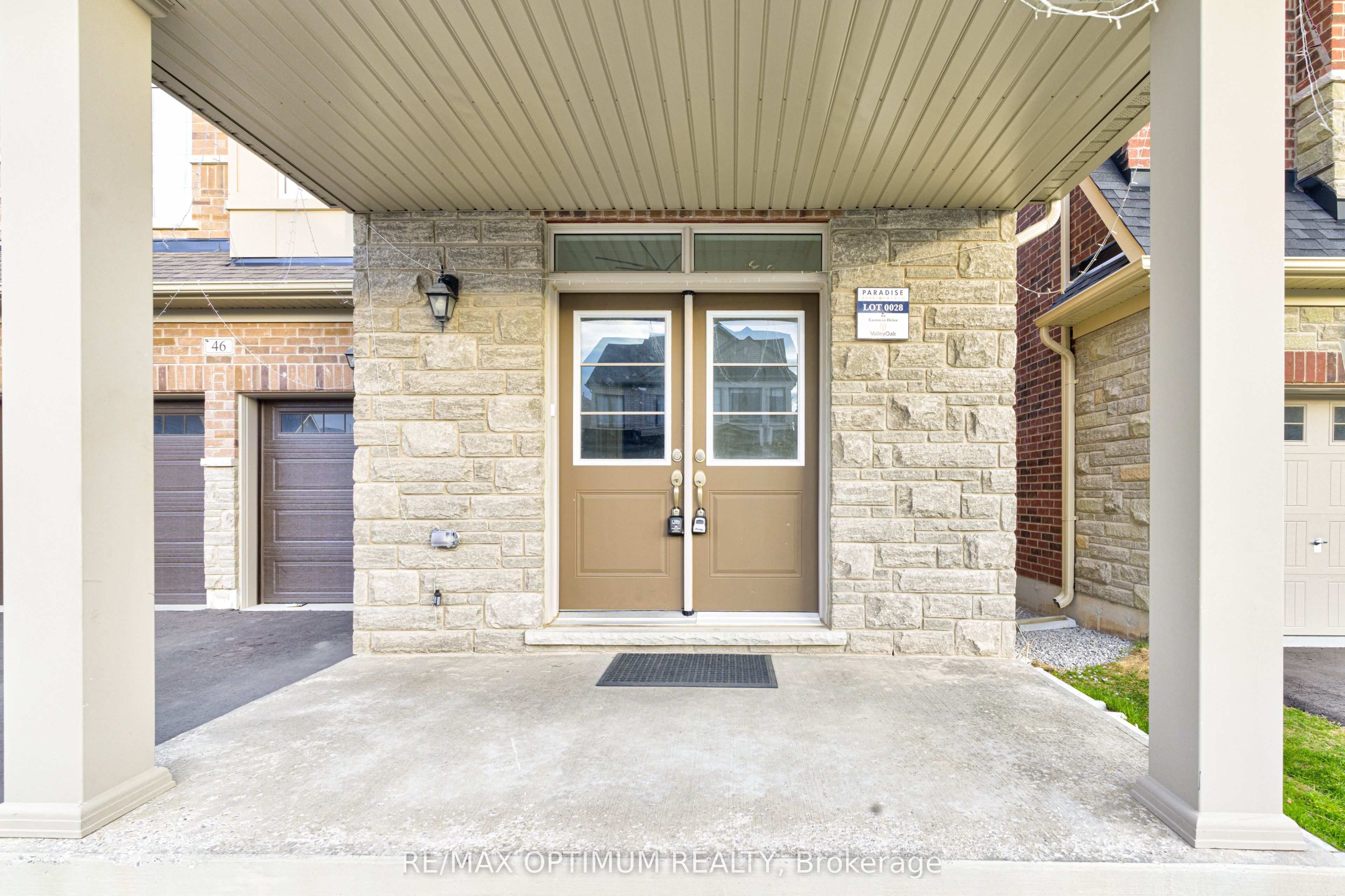 46 Eastman Drive Property Photo 3