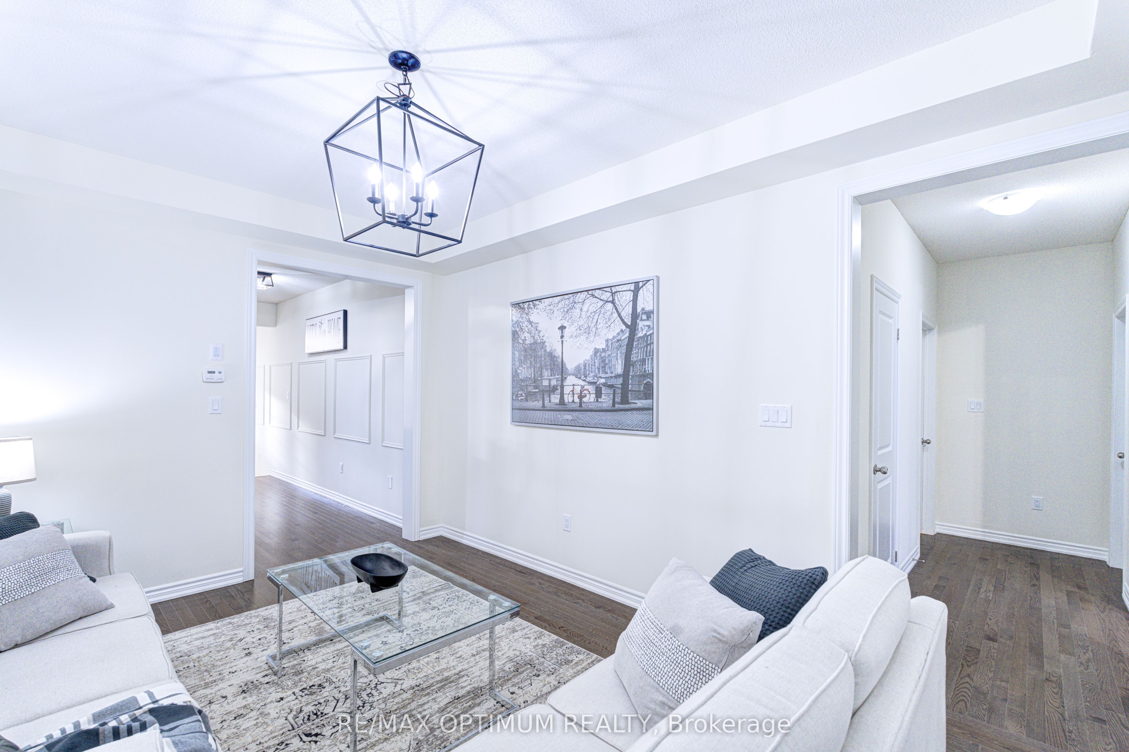46 Eastman Drive Property Photo 9