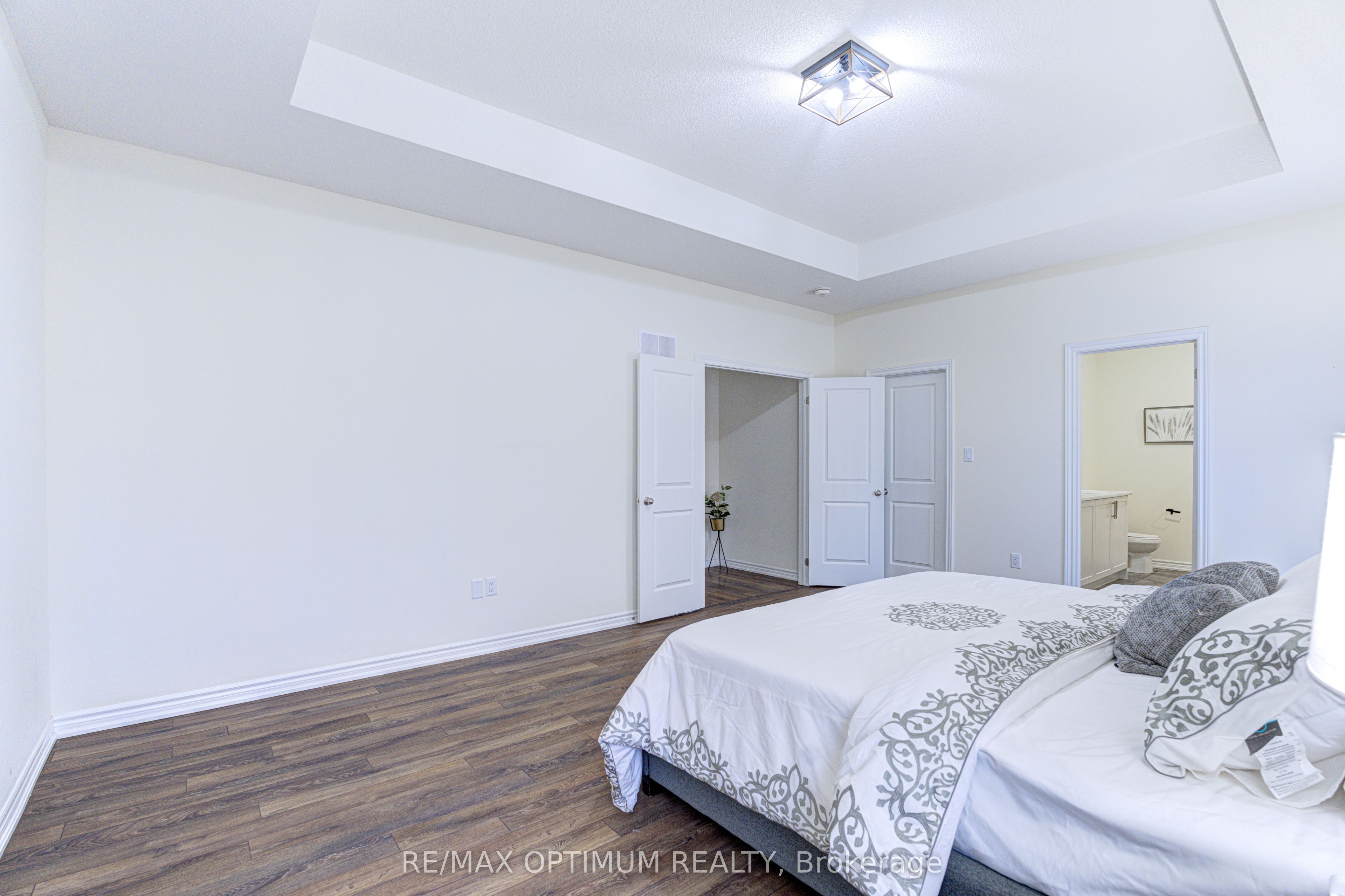 46 Eastman Drive Property Photo 21