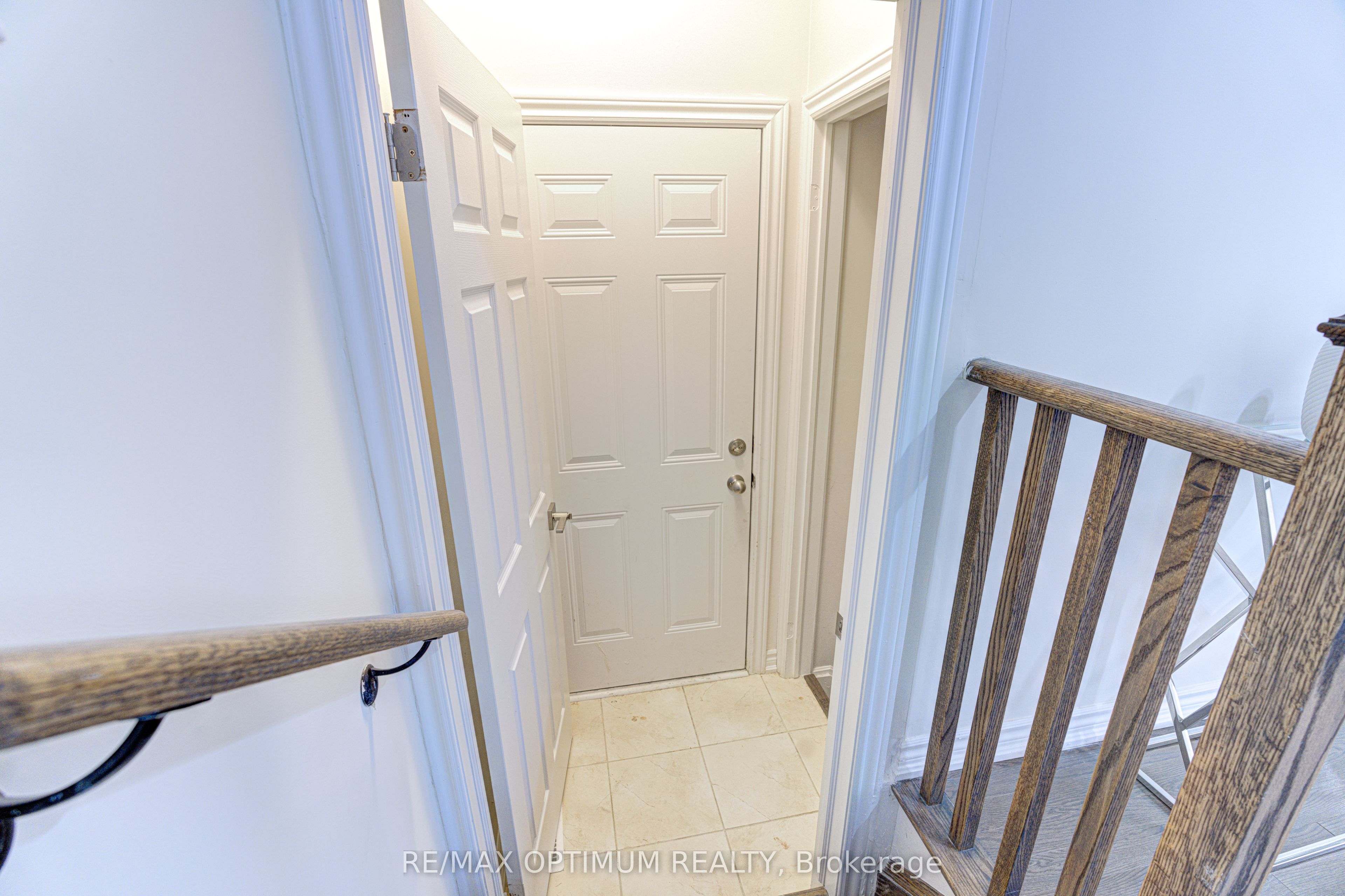 46 Eastman Drive Property Photo 37