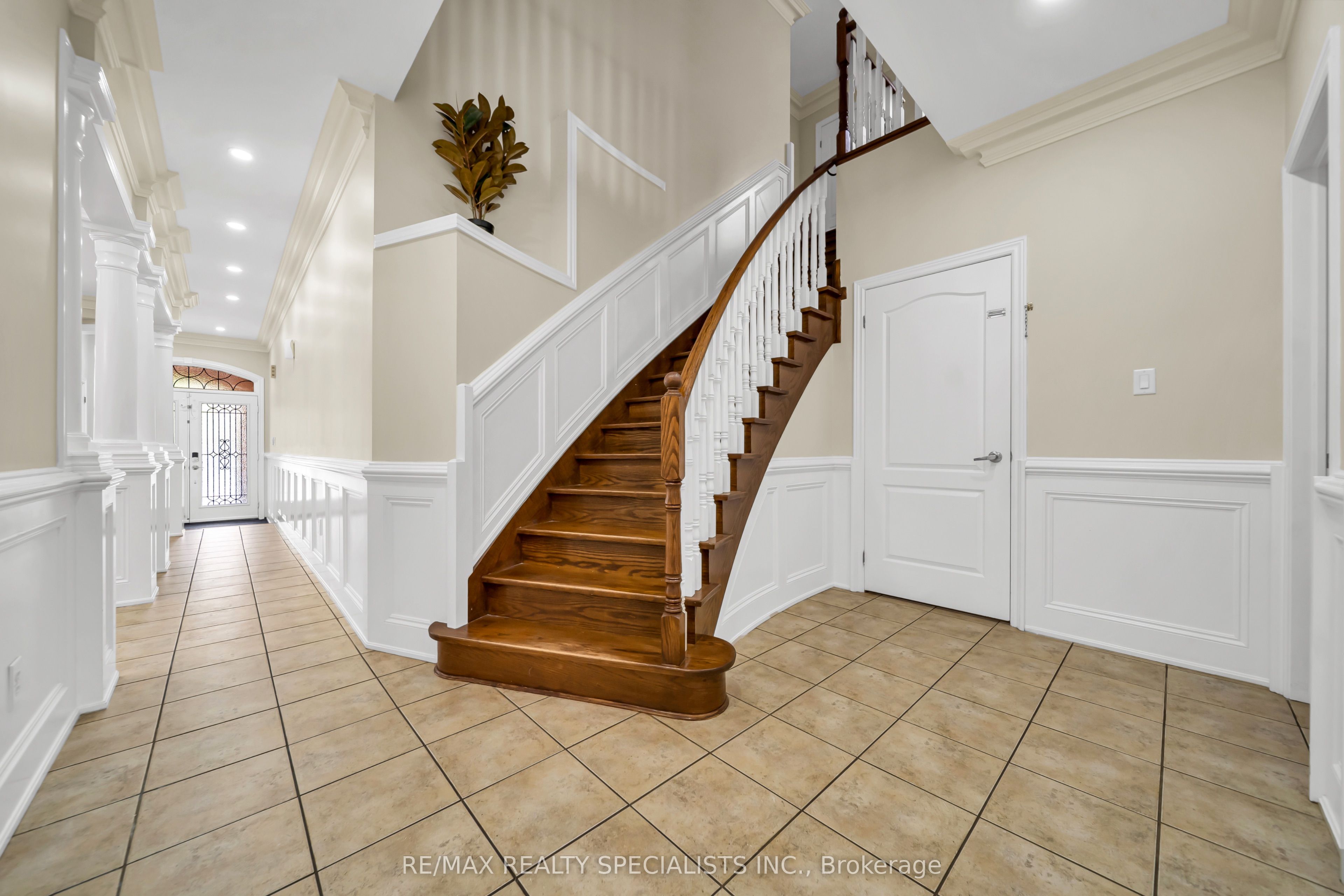 48 Game Creek Crescent Property Photo 10