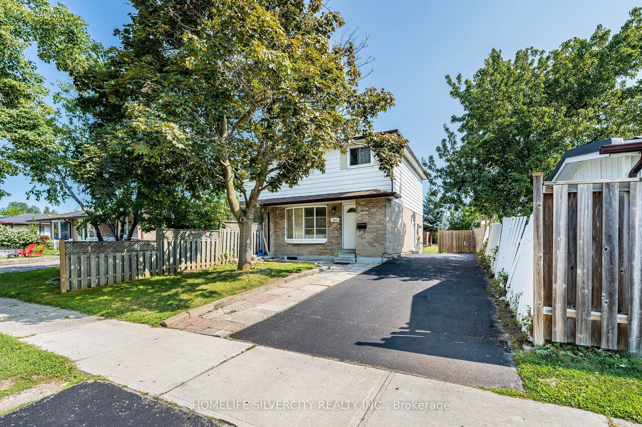 7635 Anaka Drive Property Photo 1