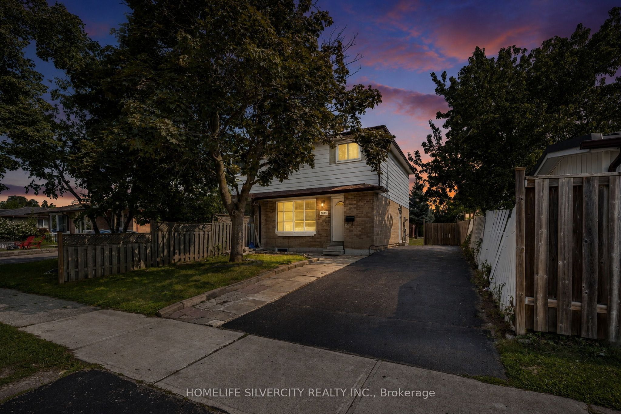 7635 Anaka Drive Property Photo 2