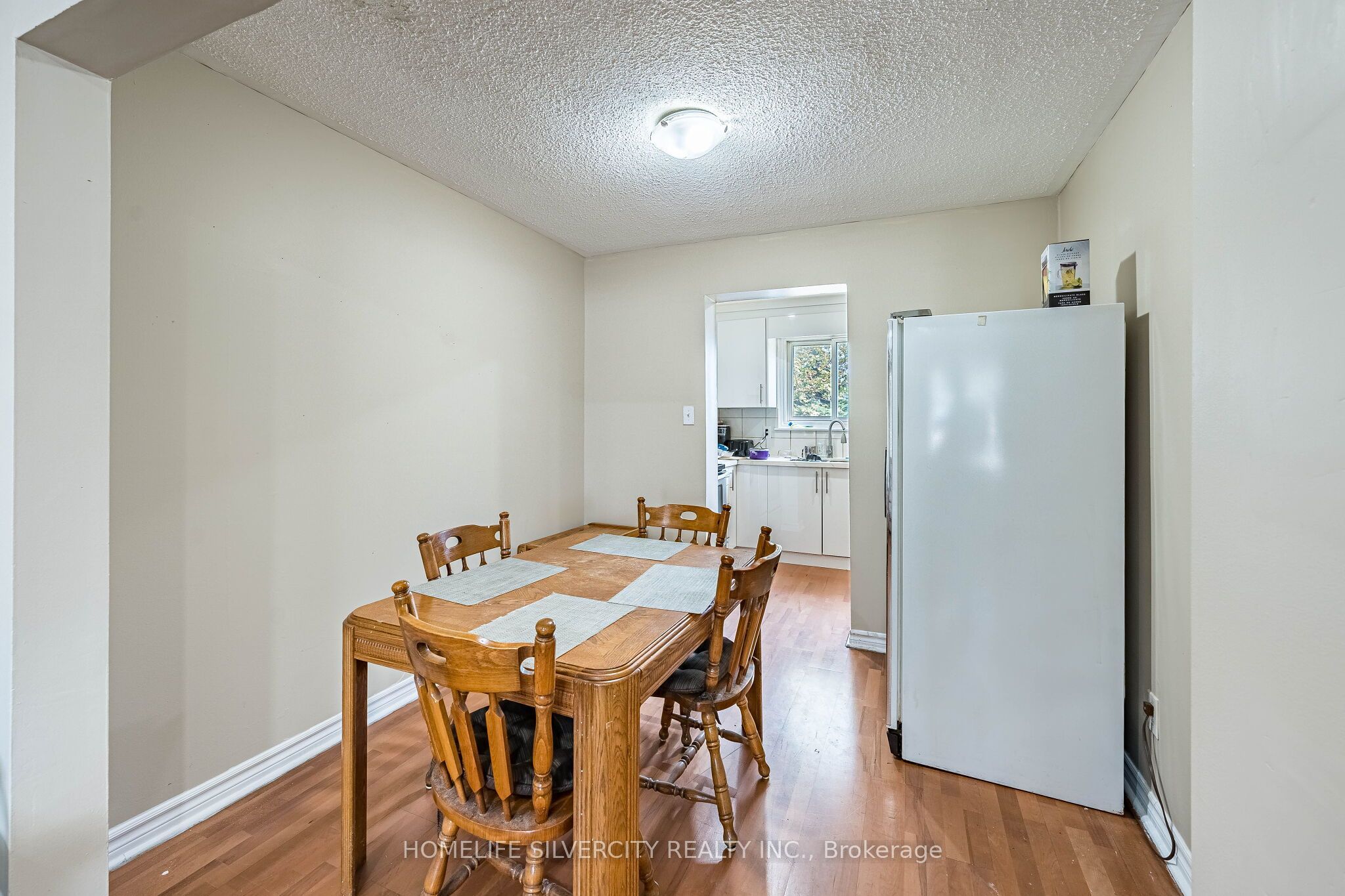 7635 Anaka Drive Property Photo 15