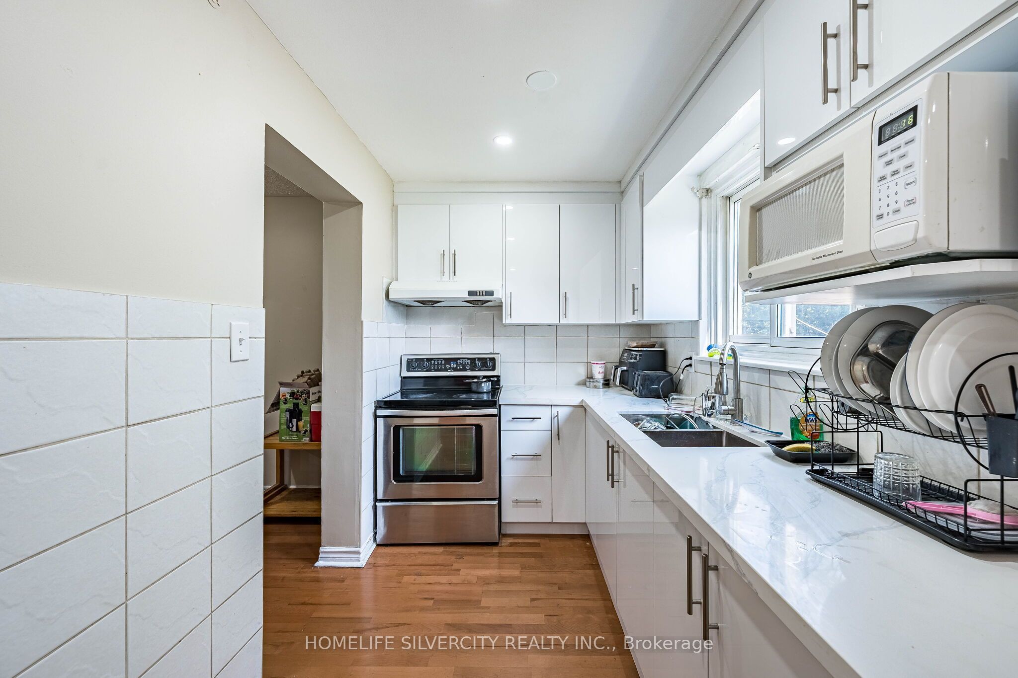 7635 Anaka Drive Property Photo 18