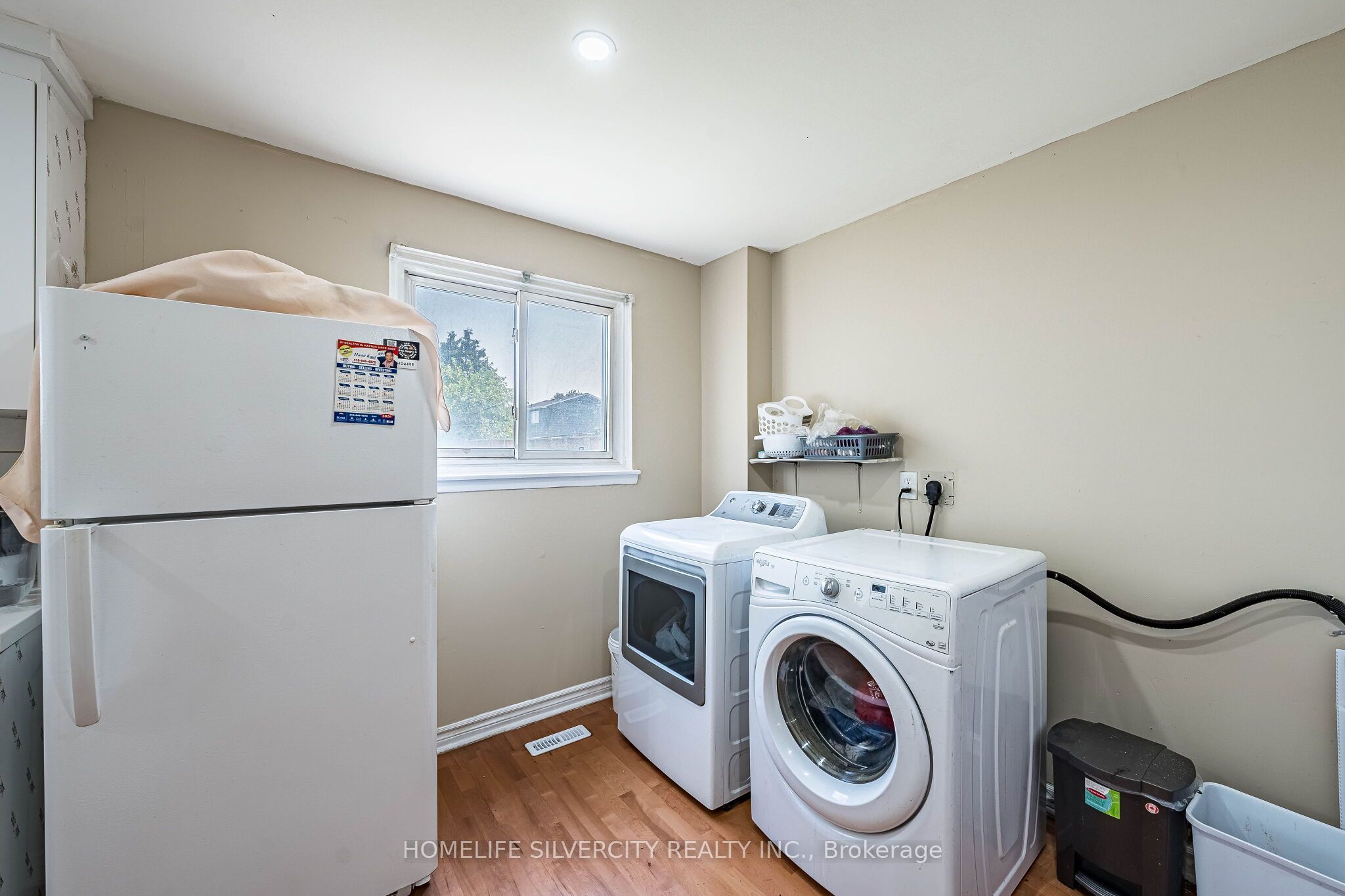 7635 Anaka Drive Property Photo 21