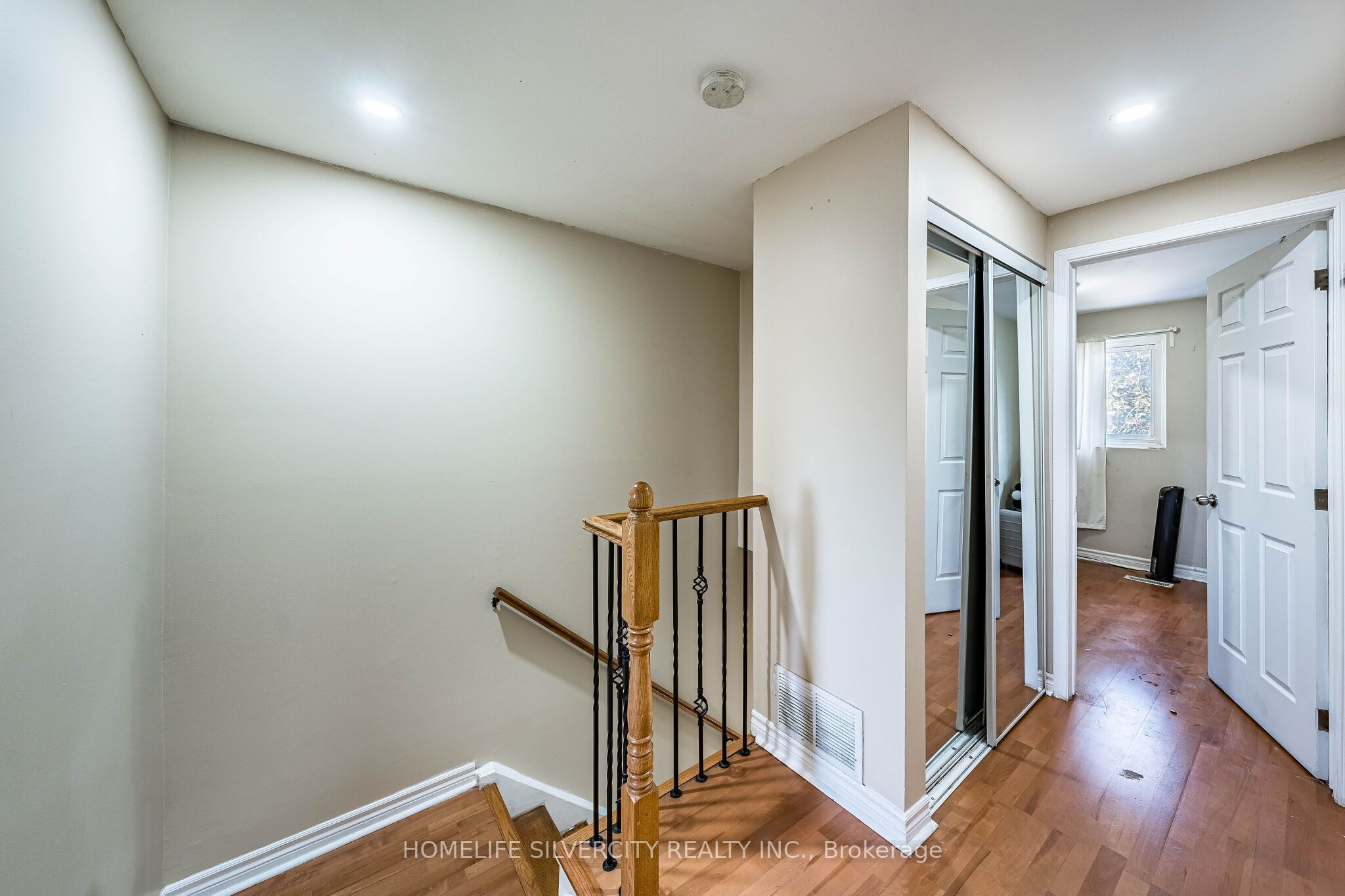 7635 Anaka Drive Property Photo 24