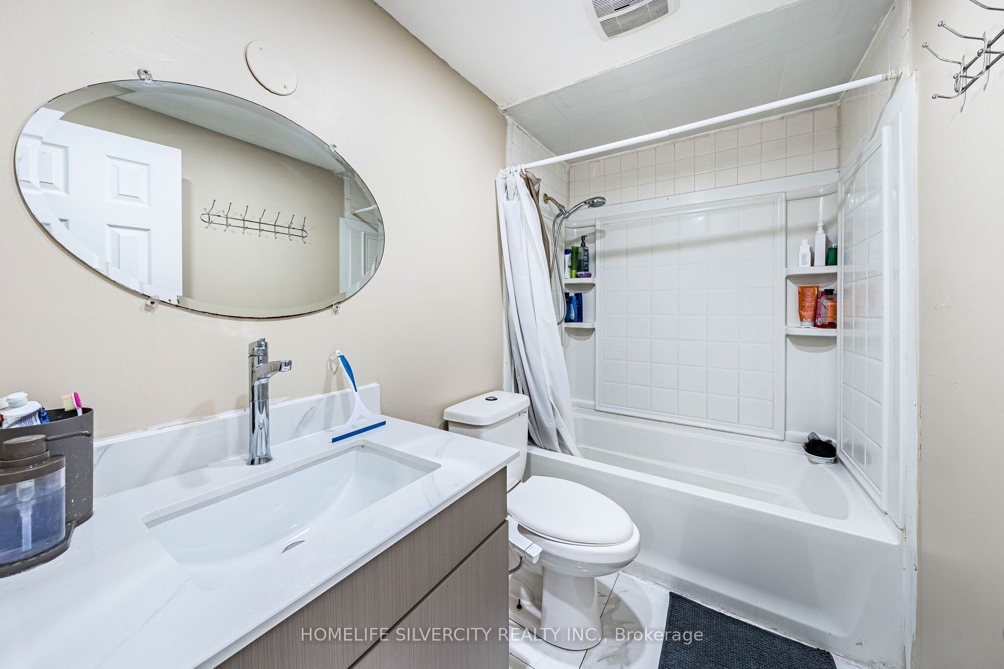 7635 Anaka Drive Property Photo 33