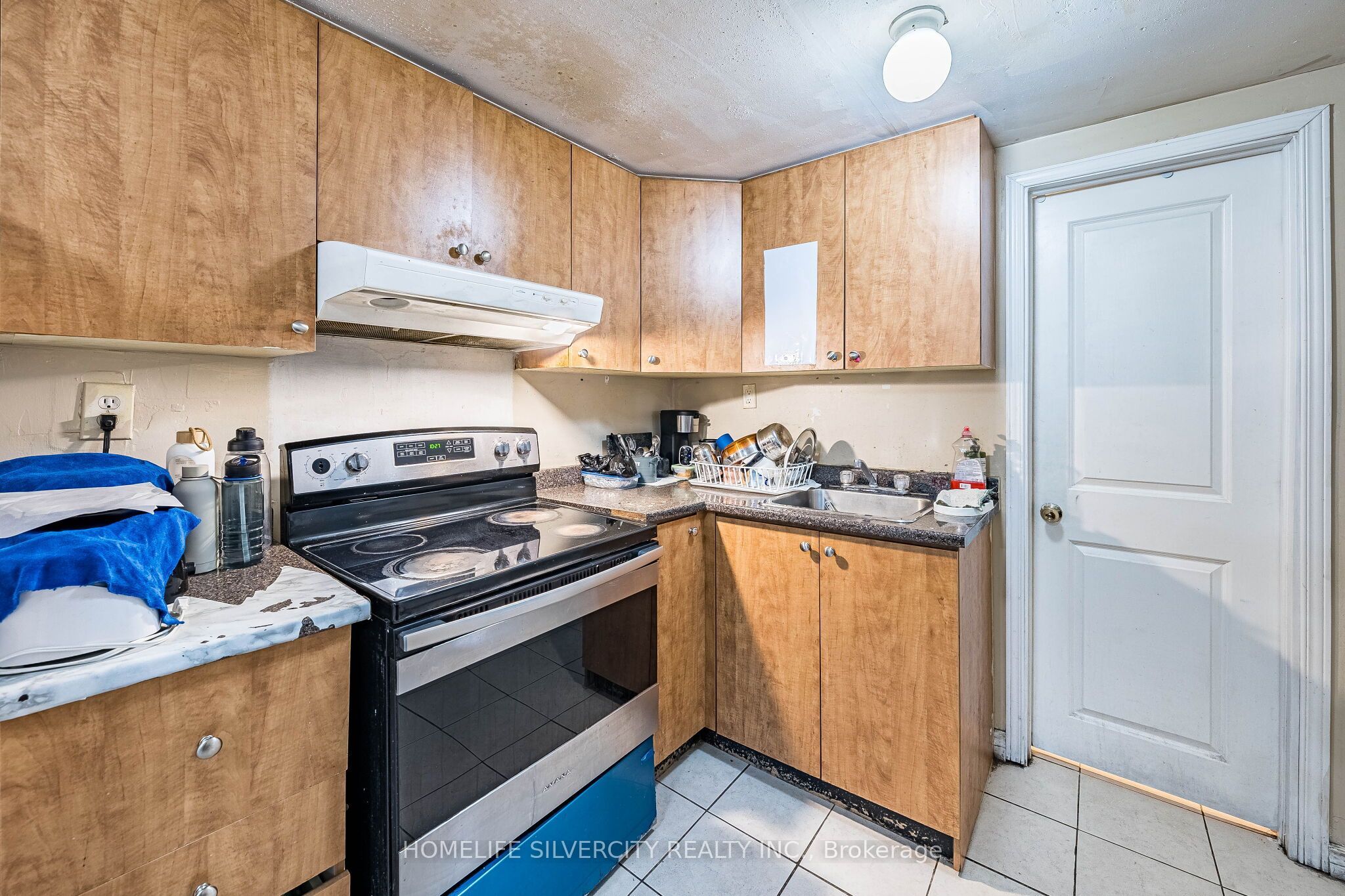 7635 Anaka Drive Property Photo 40