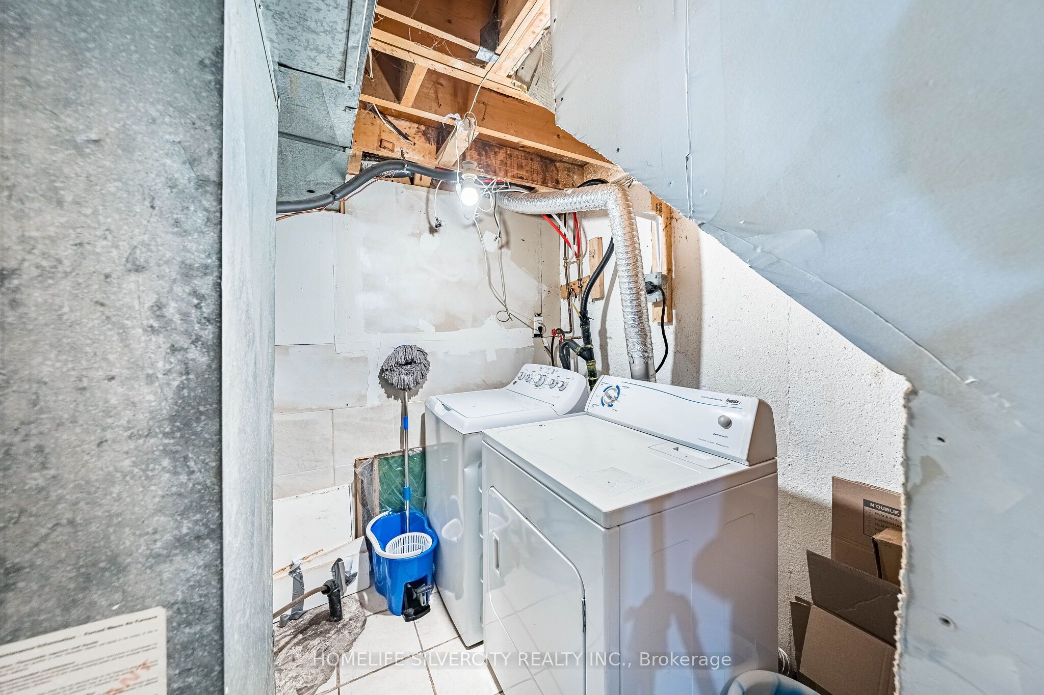 7635 Anaka Drive Property Photo 45