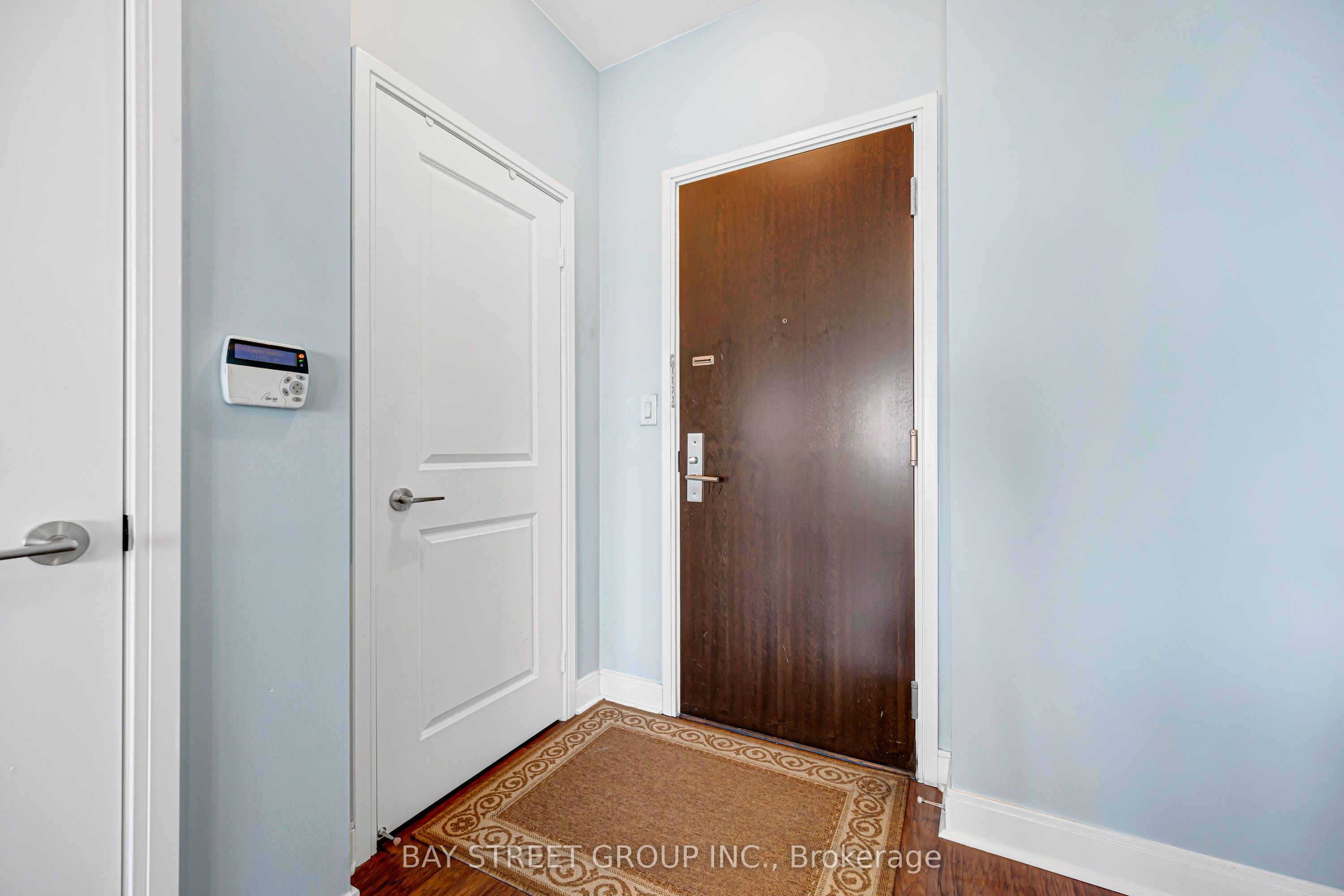 60 Absolute Avenue 5308 Property Photo 7