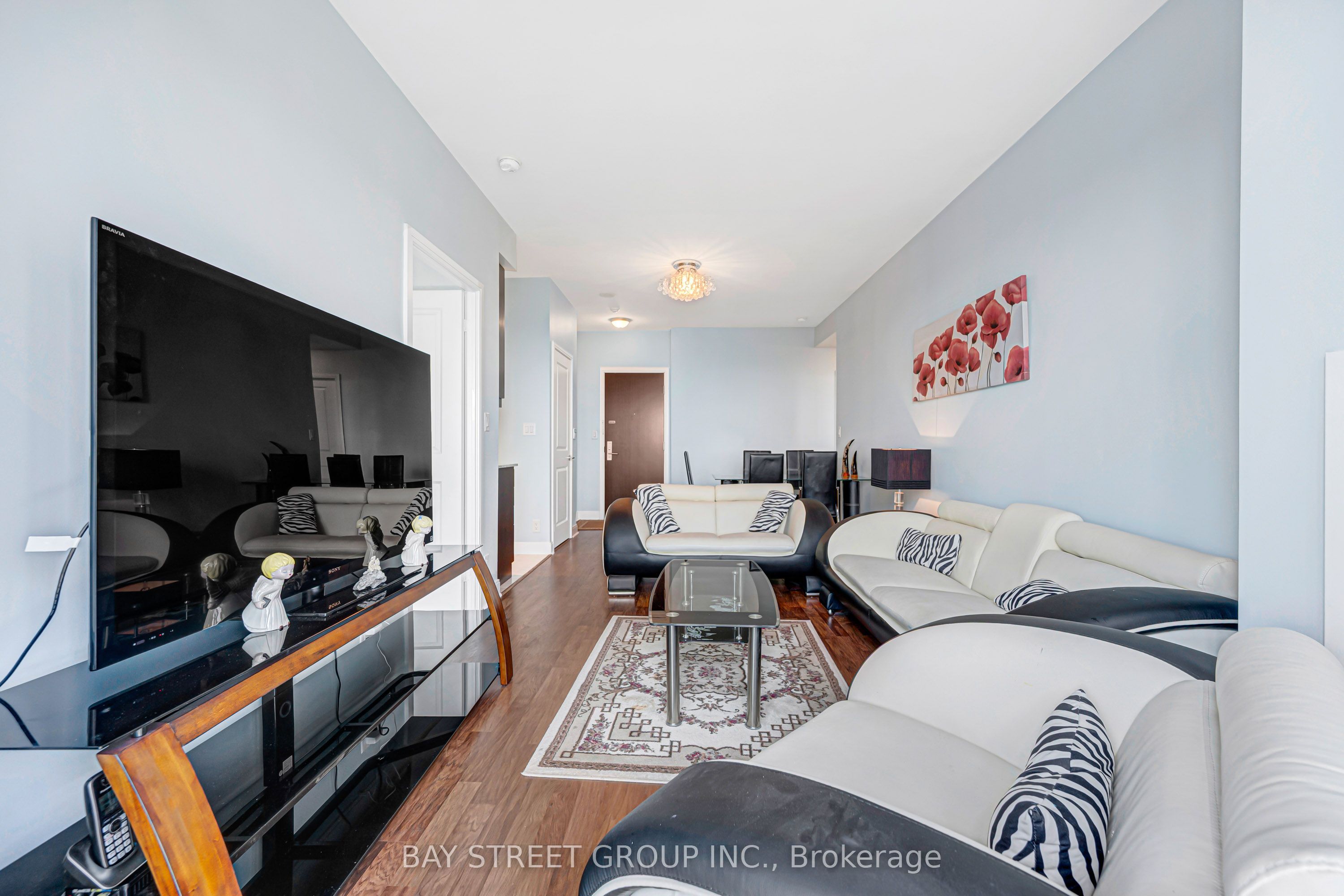 60 Absolute Avenue 5308 Property Photo 11