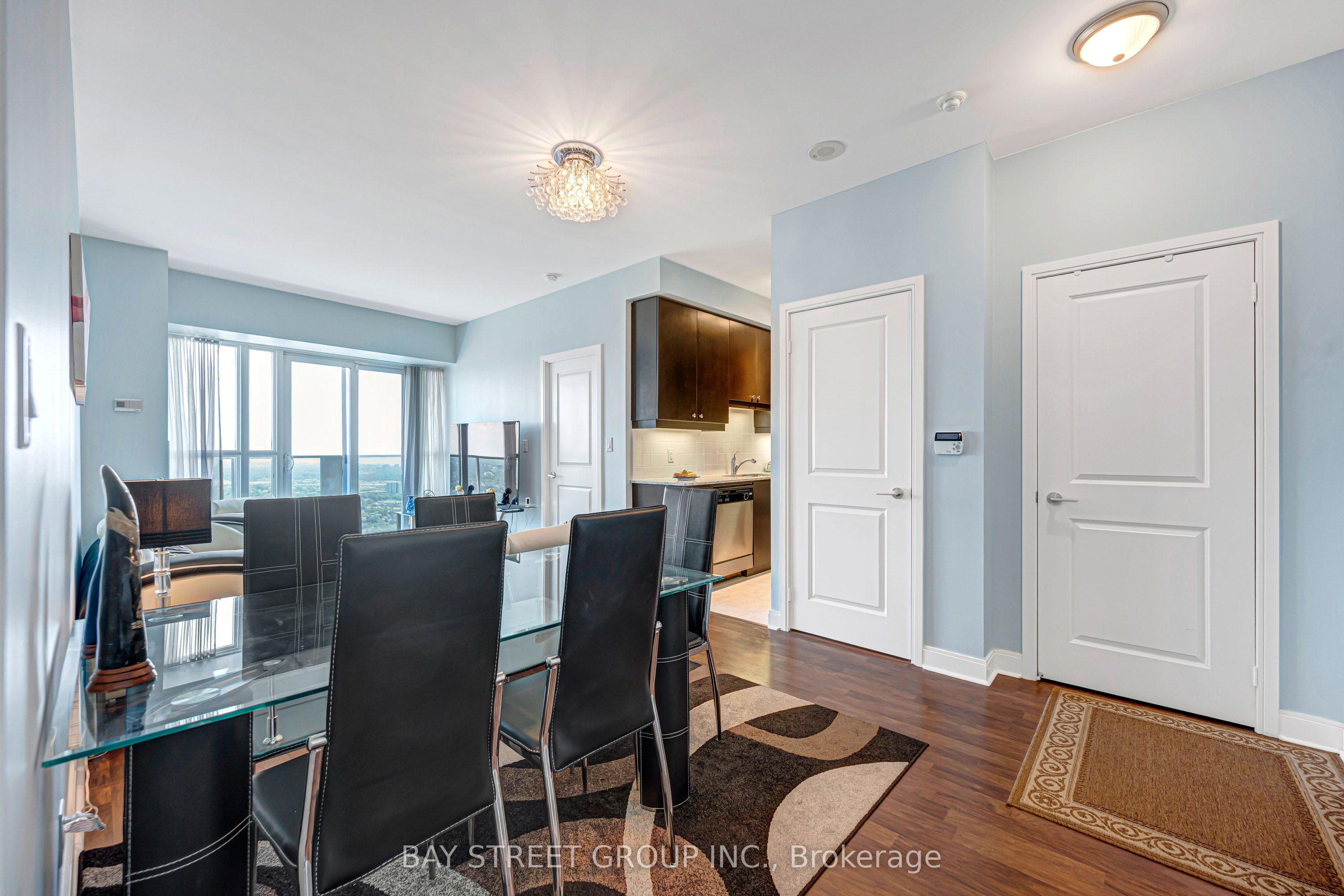 60 Absolute Avenue 5308 Property Photo 17