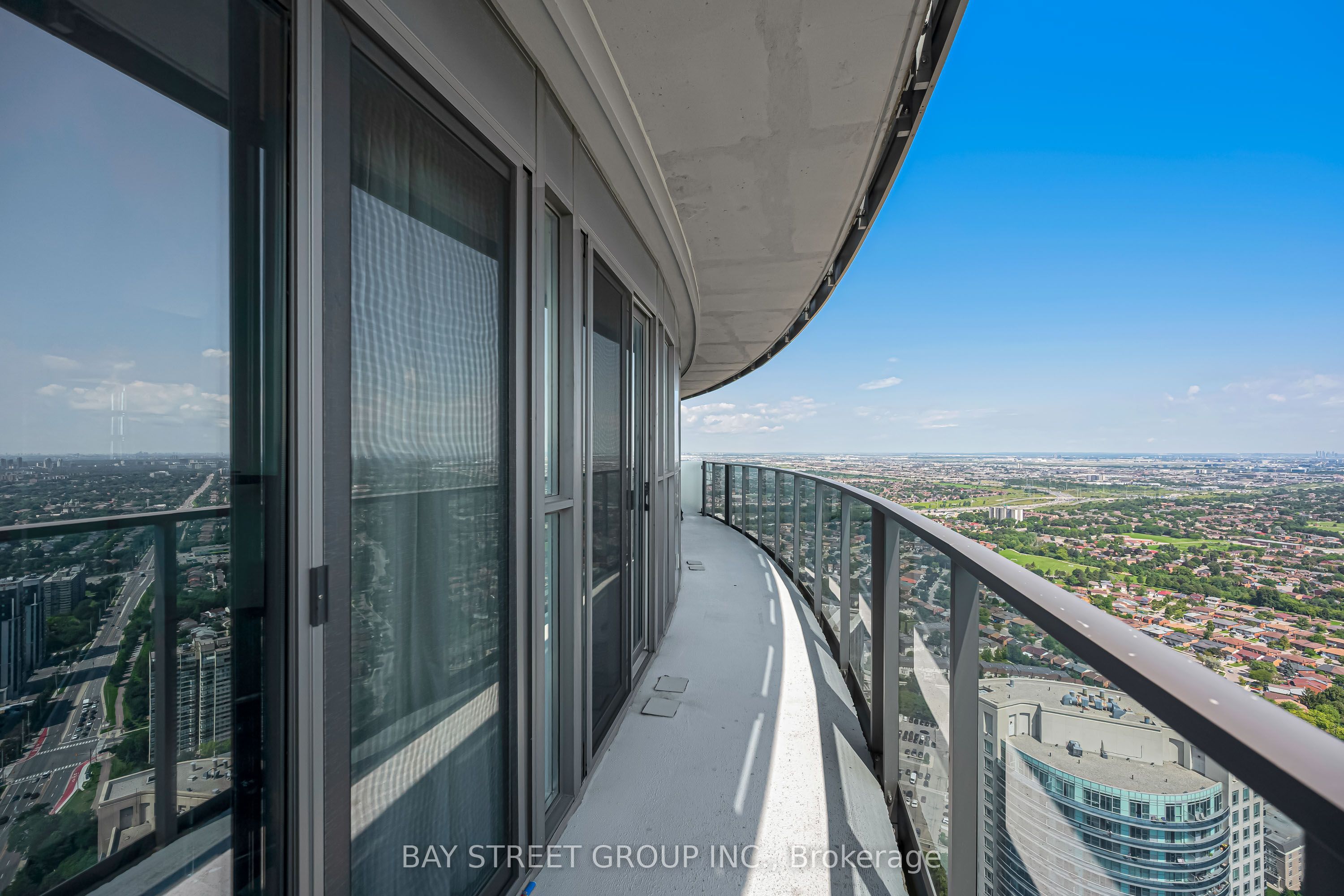 60 Absolute Avenue 5308 Property Photo 34