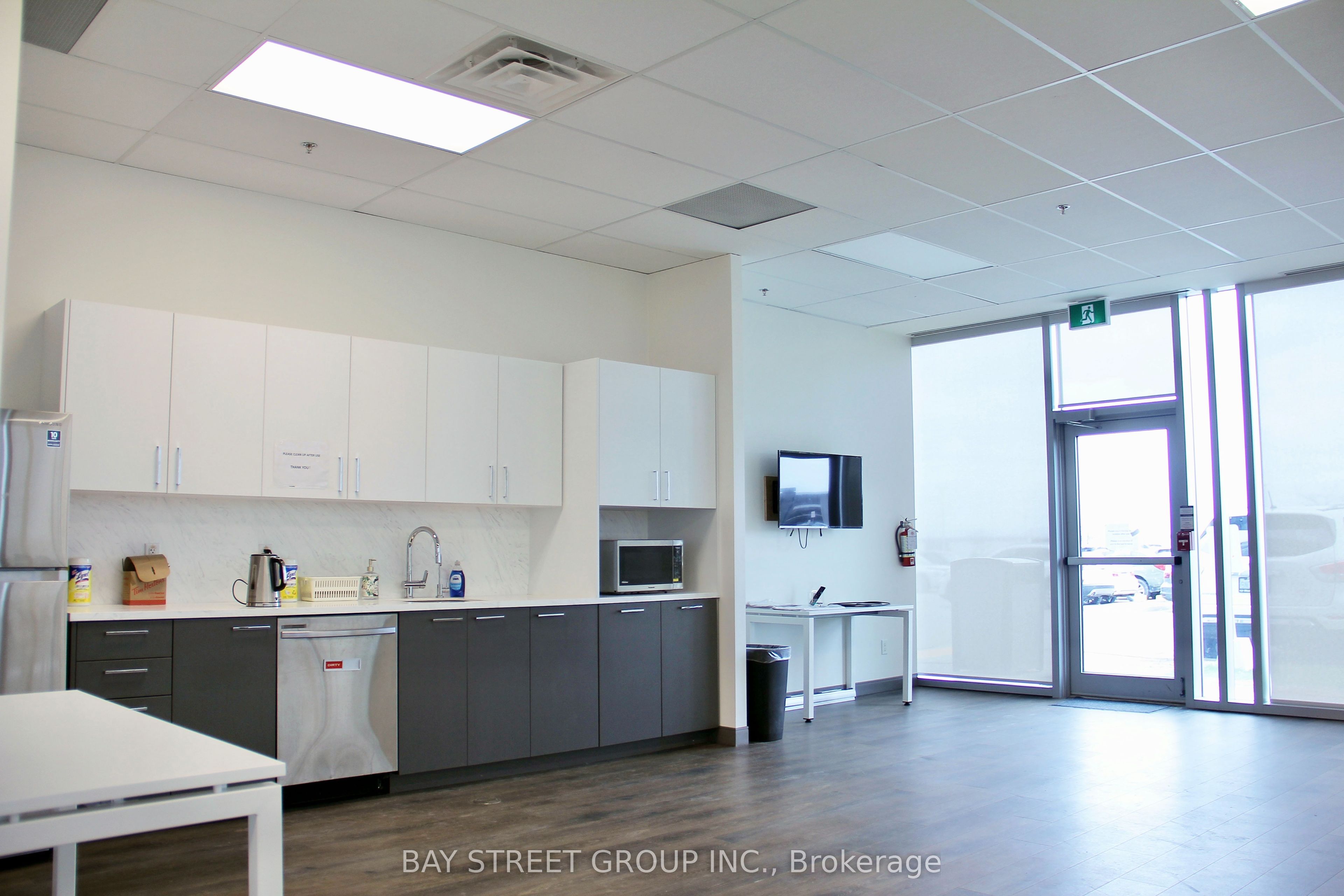 8 Prologis Boulevard 103 Property Photo 8