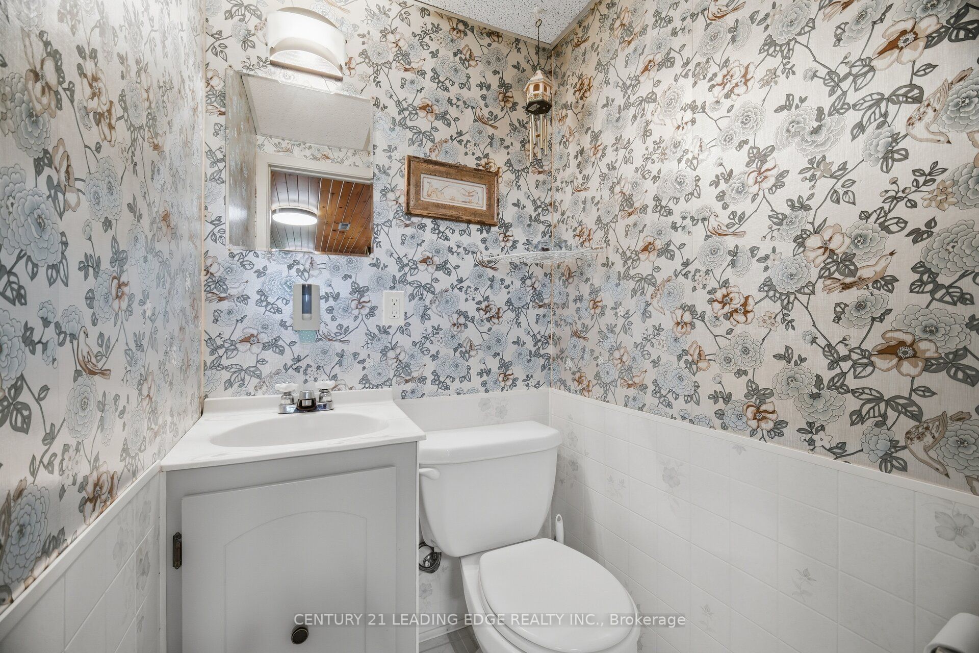 3245 Lansdown Drive Property Photo 28