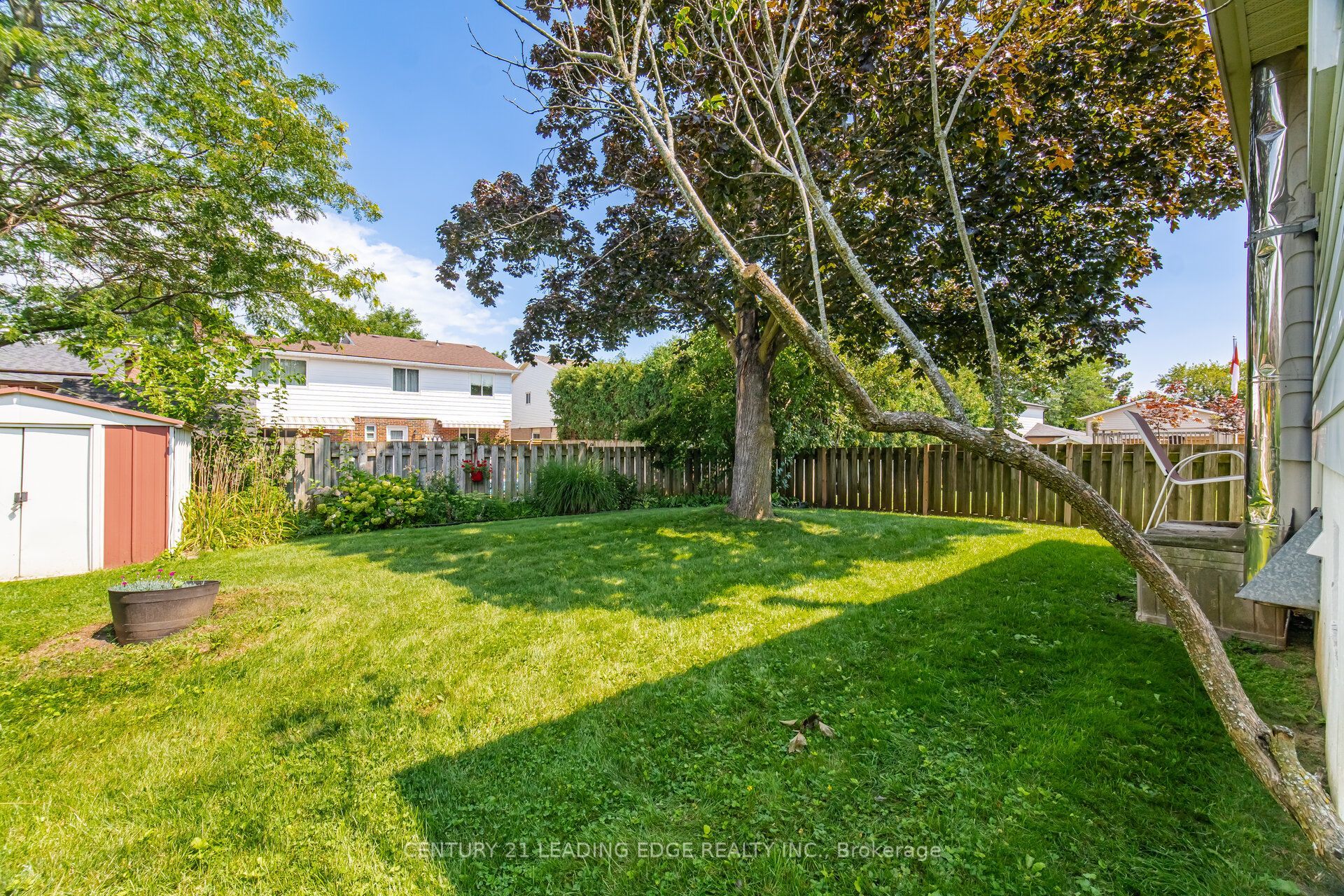 3245 Lansdown Drive Property Photo 35
