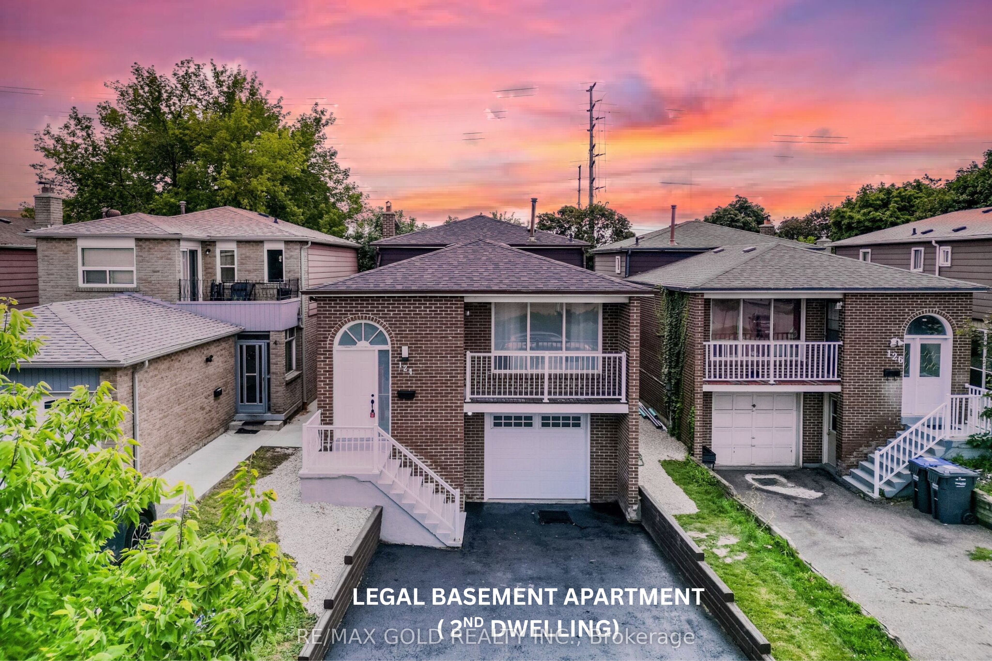 124 Banting Crescent Property Photo 1