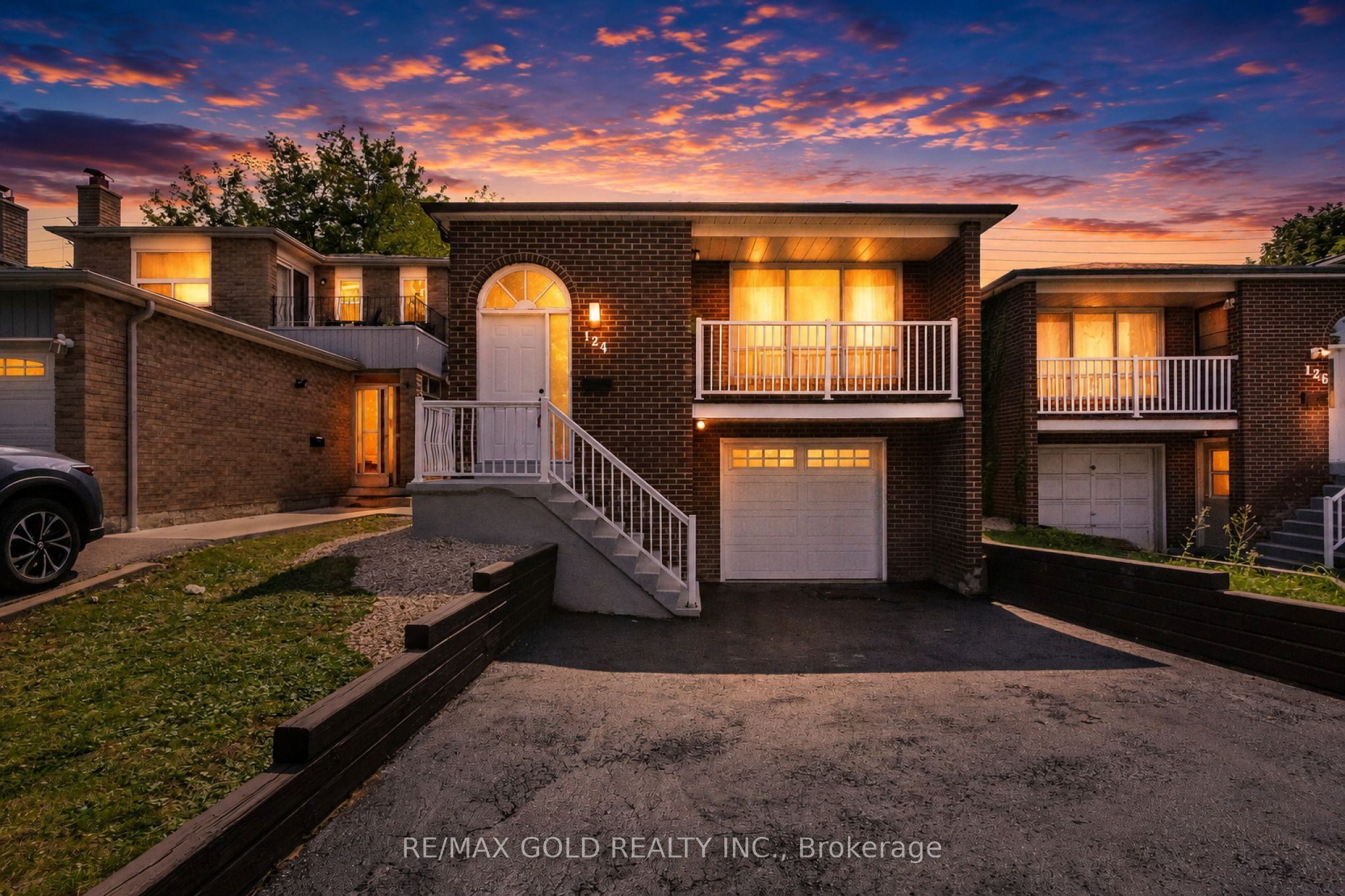 124 Banting Crescent Property Photo 2