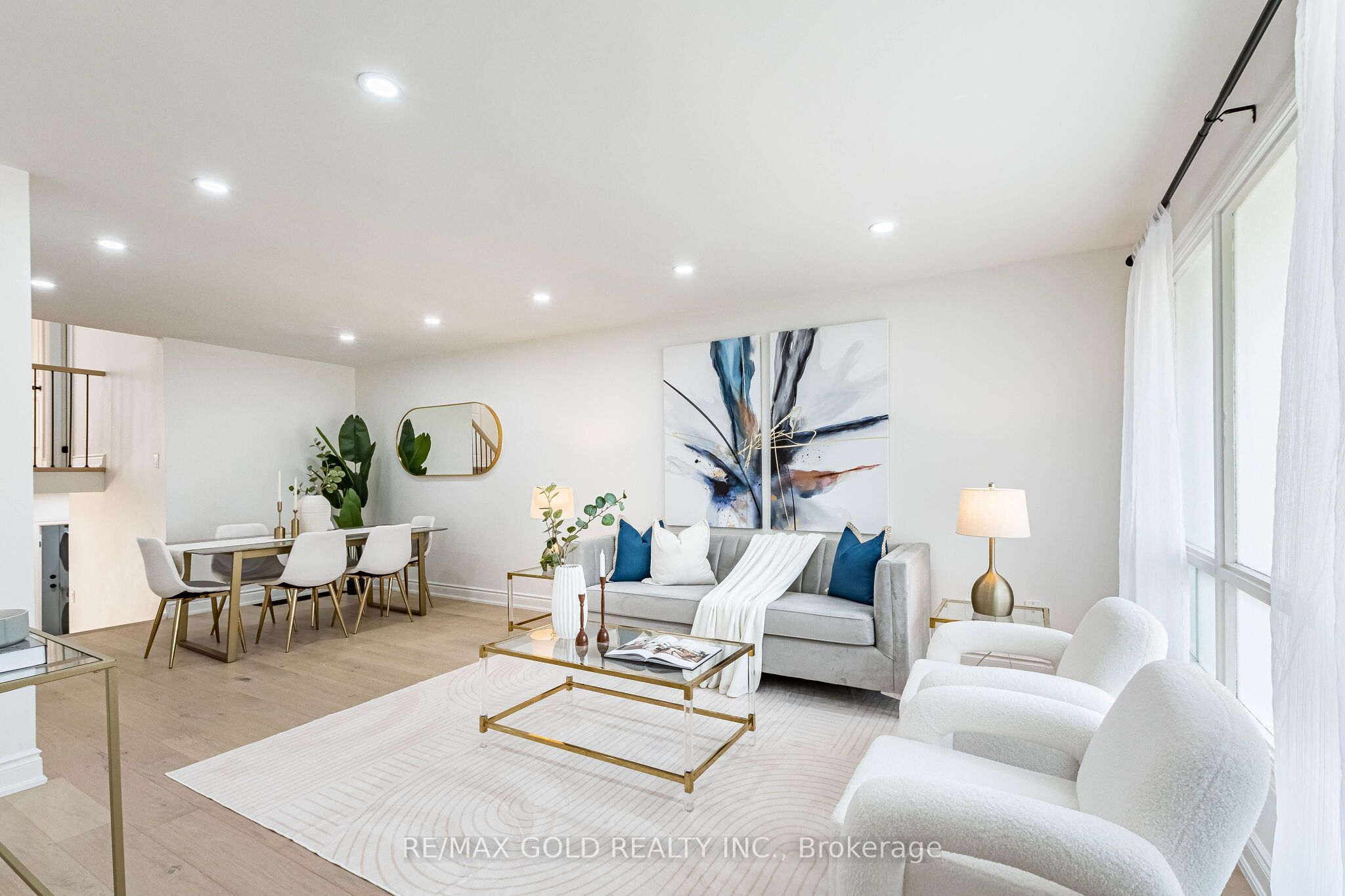 124 Banting Crescent Property Photo 7