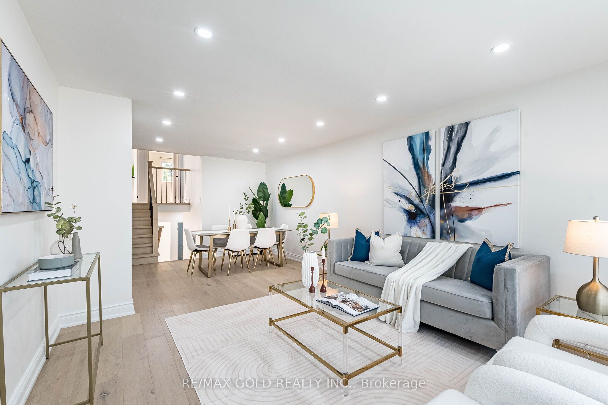 124 Banting Crescent Property Photo 8