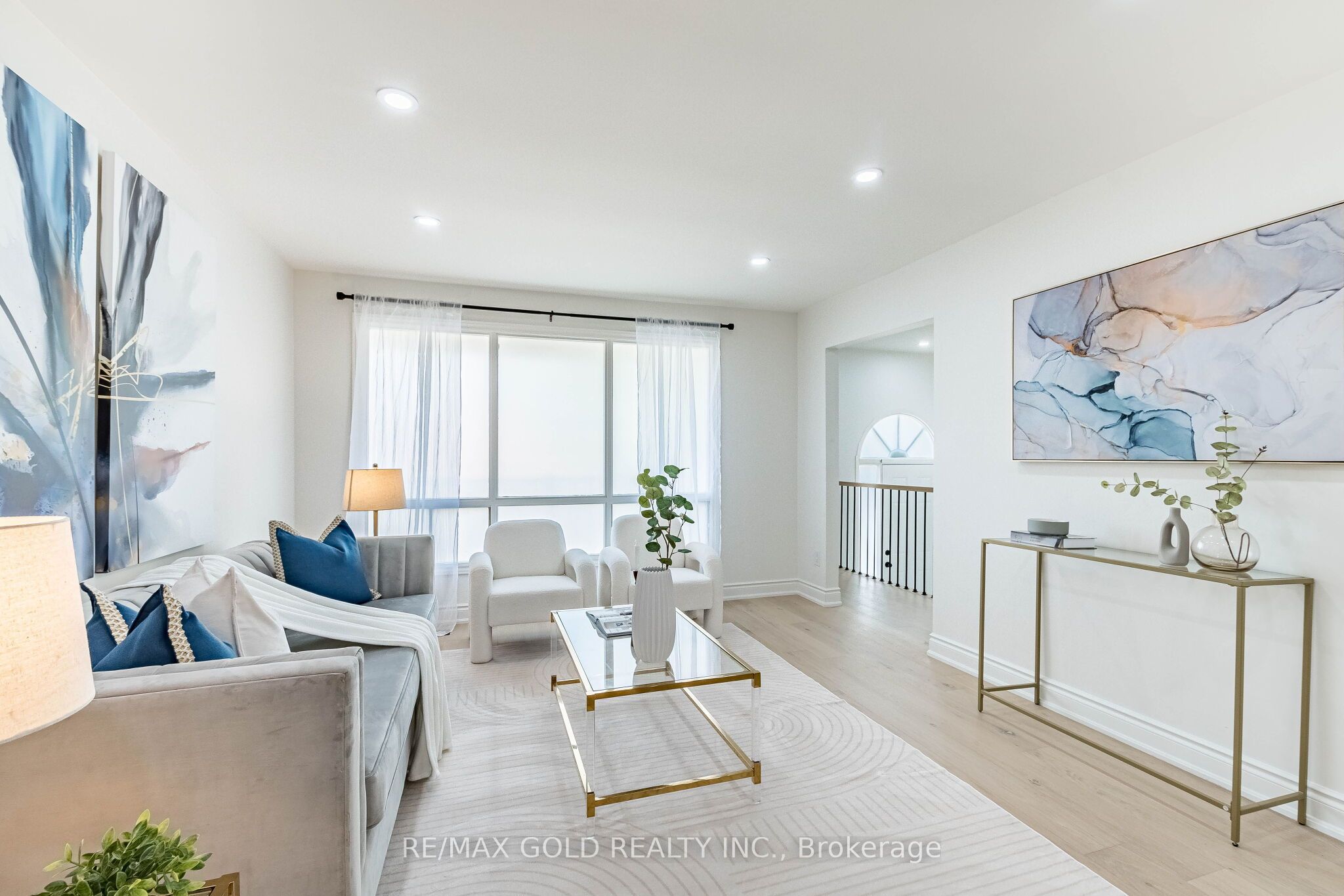 124 Banting Crescent Property Photo 12