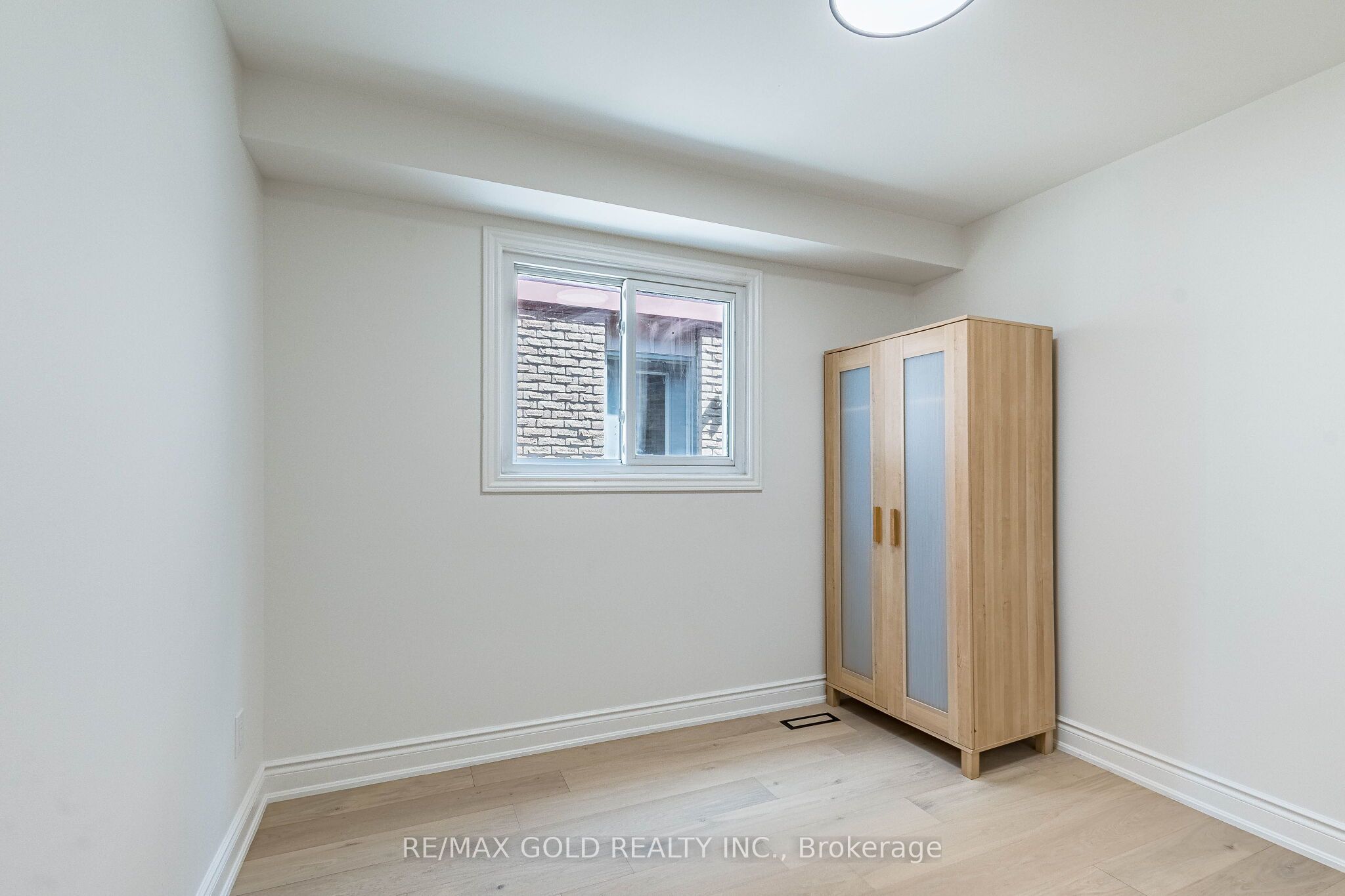 124 Banting Crescent Property Photo 29