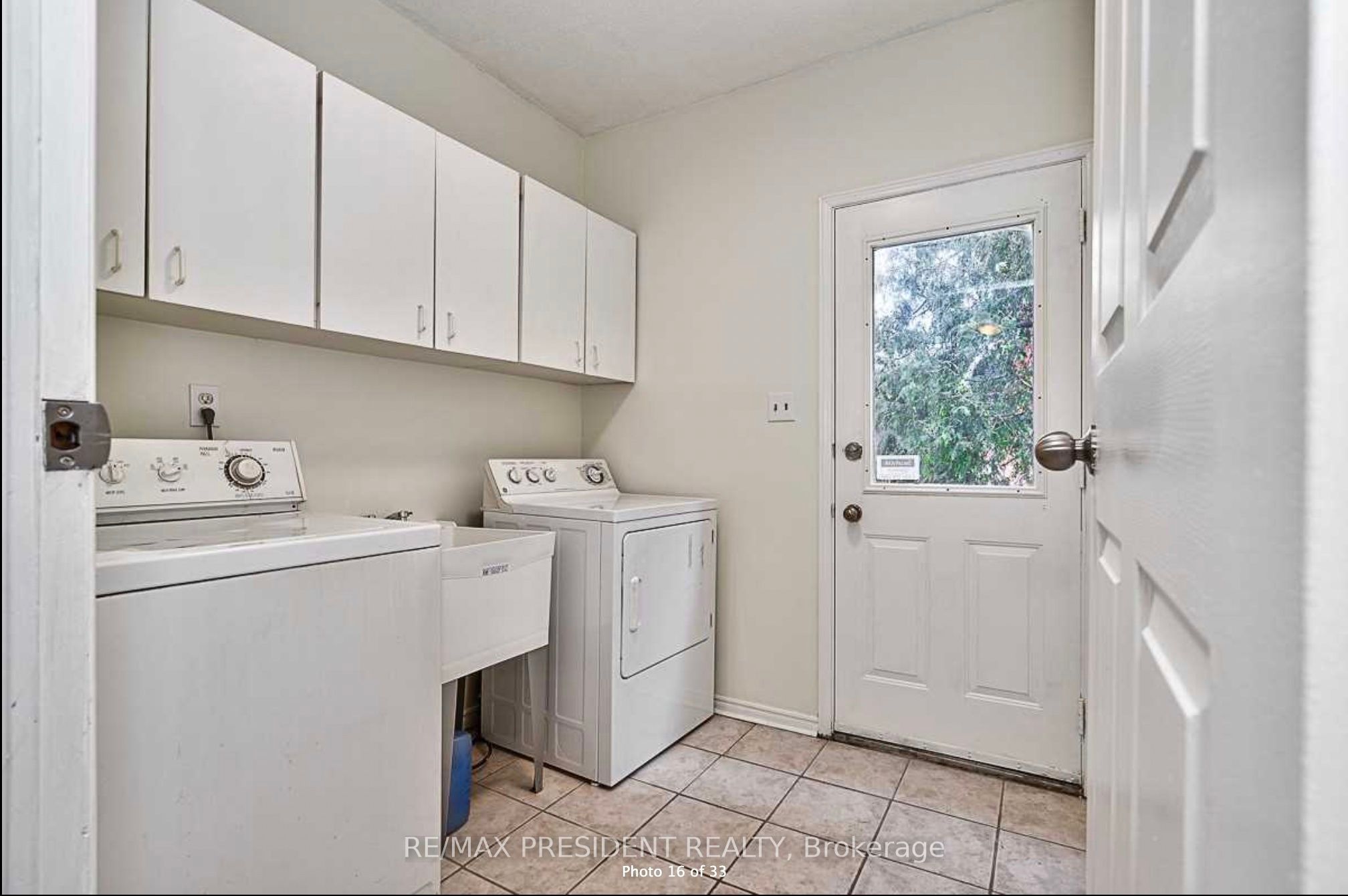 2586 Hammond Road Property Photo 15