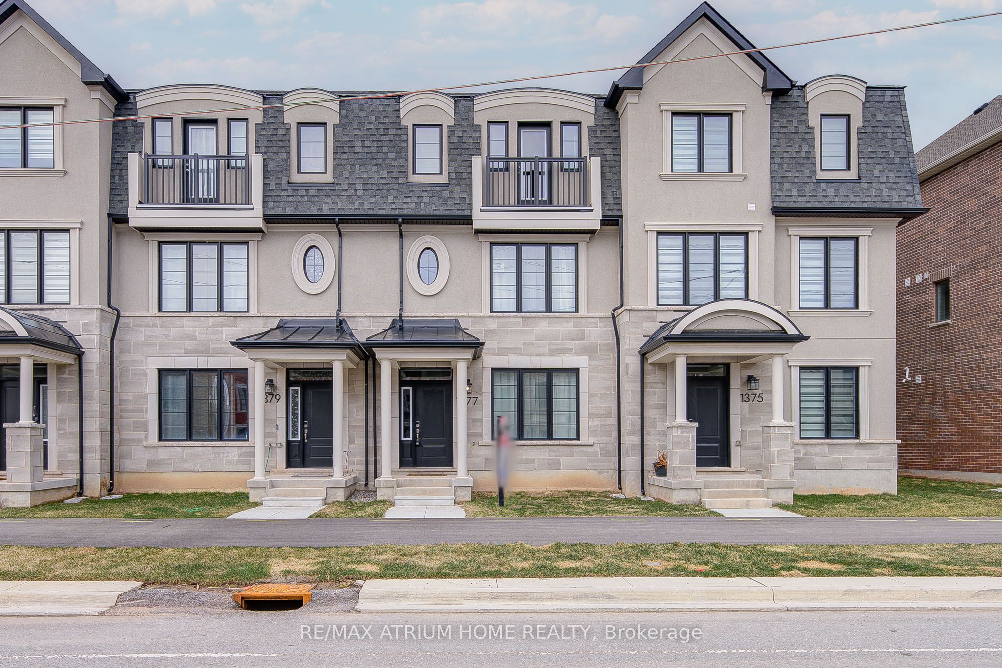 1377 William Halton Parkway
