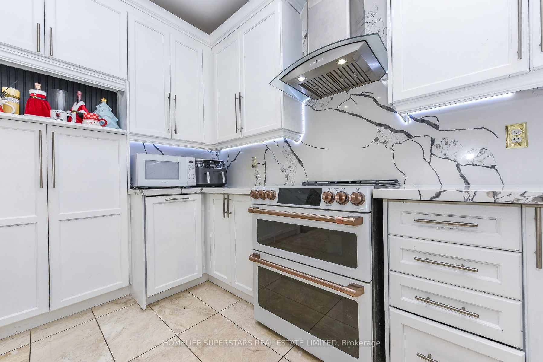36 Lucky Lane Property Photo 3