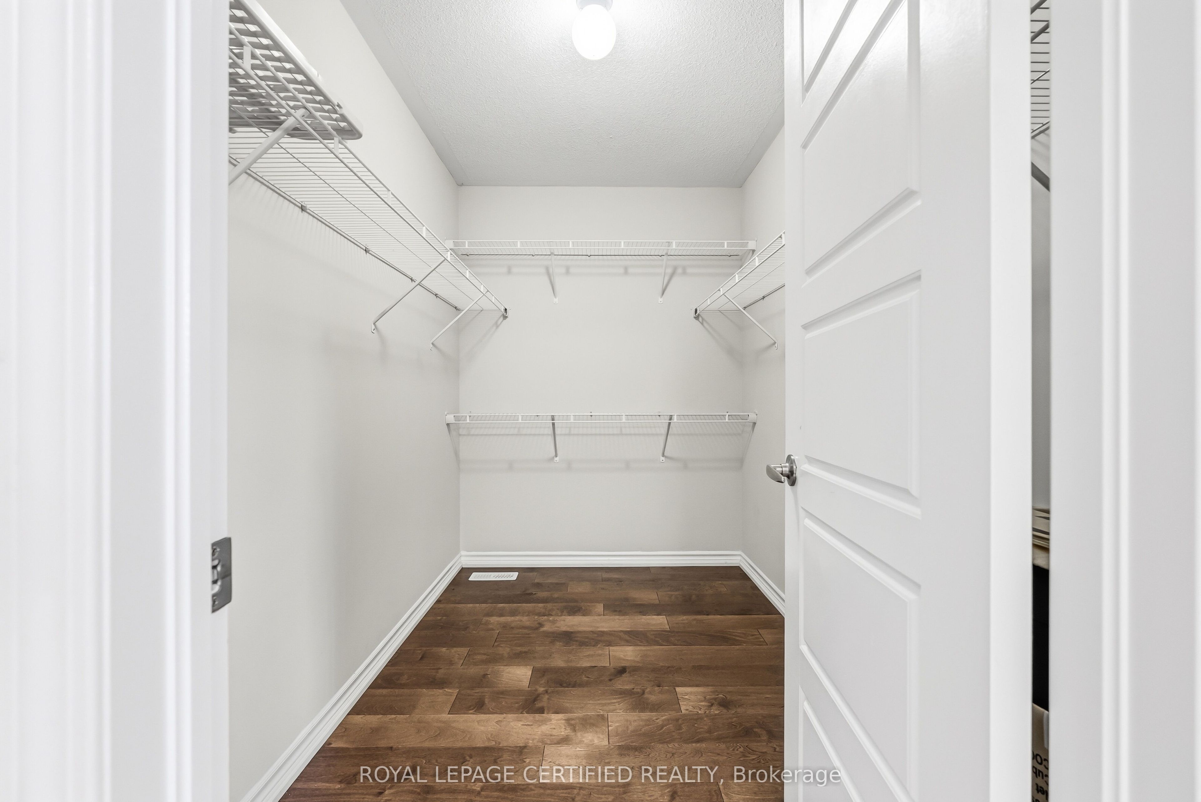 1377 Leger Way Property Photo 22