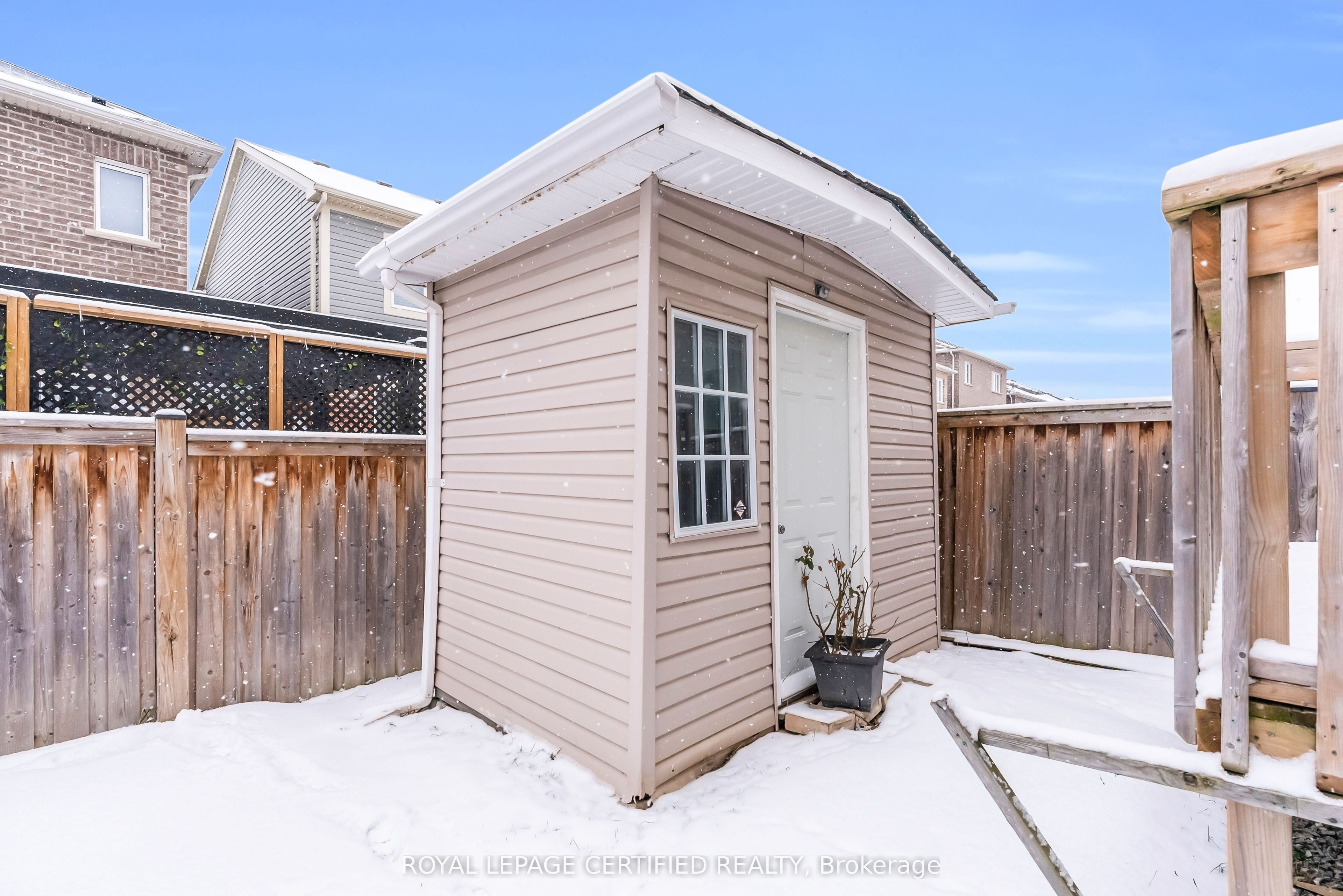 1377 Leger Way Property Photo 30