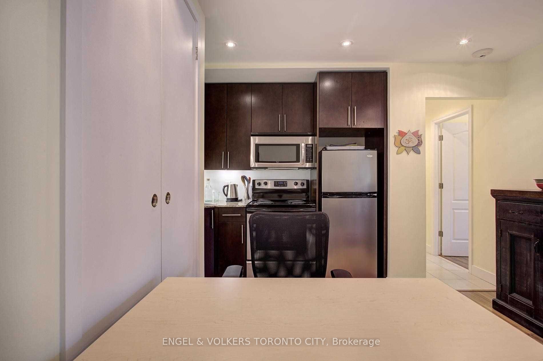25 Ritchie Avenue 202 Property Photo 10